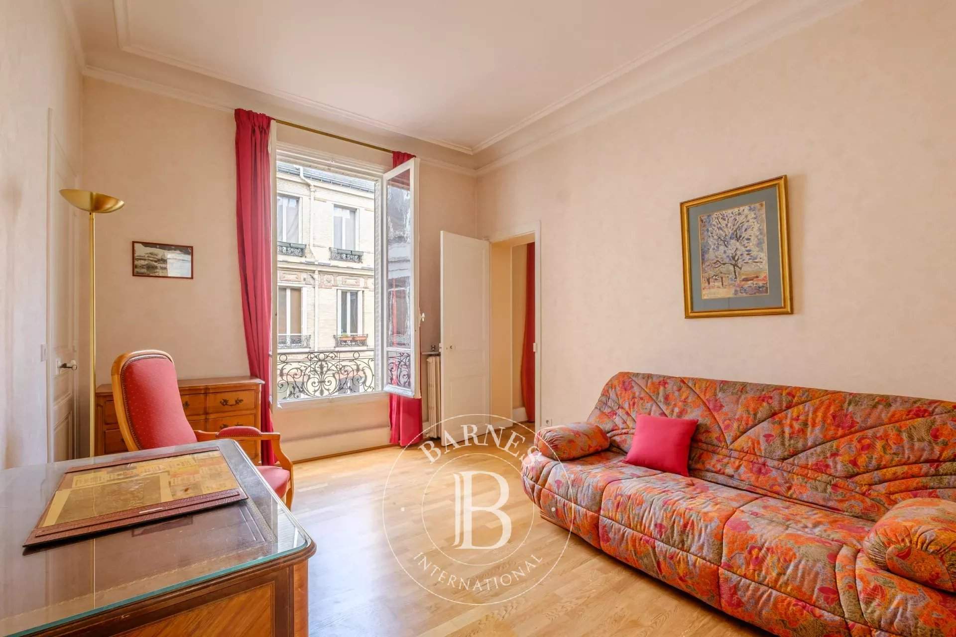 Paris  - Apartment 4 Bedrooms - picture 8