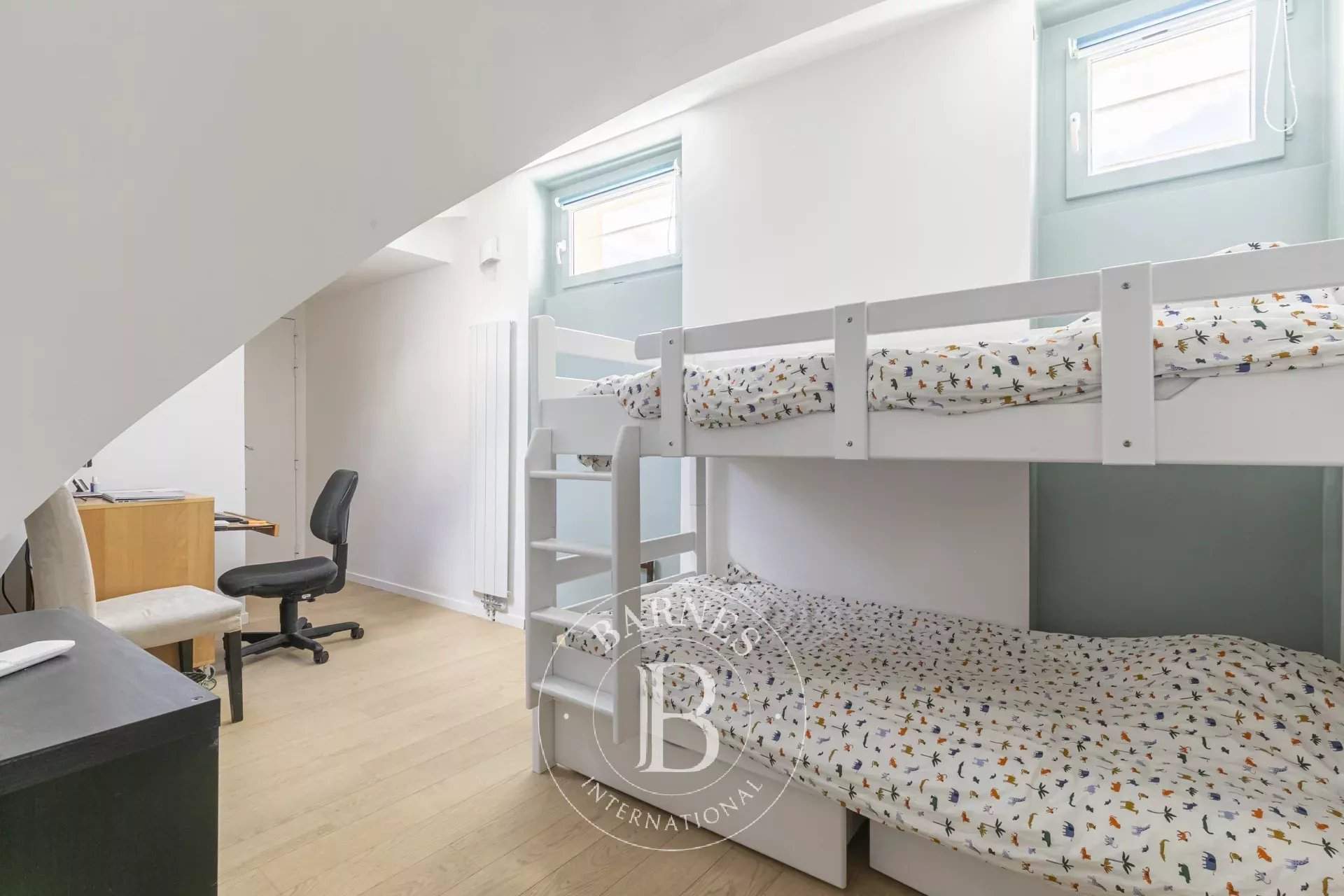 Paris  - Apartment 3 Bedrooms - picture 16