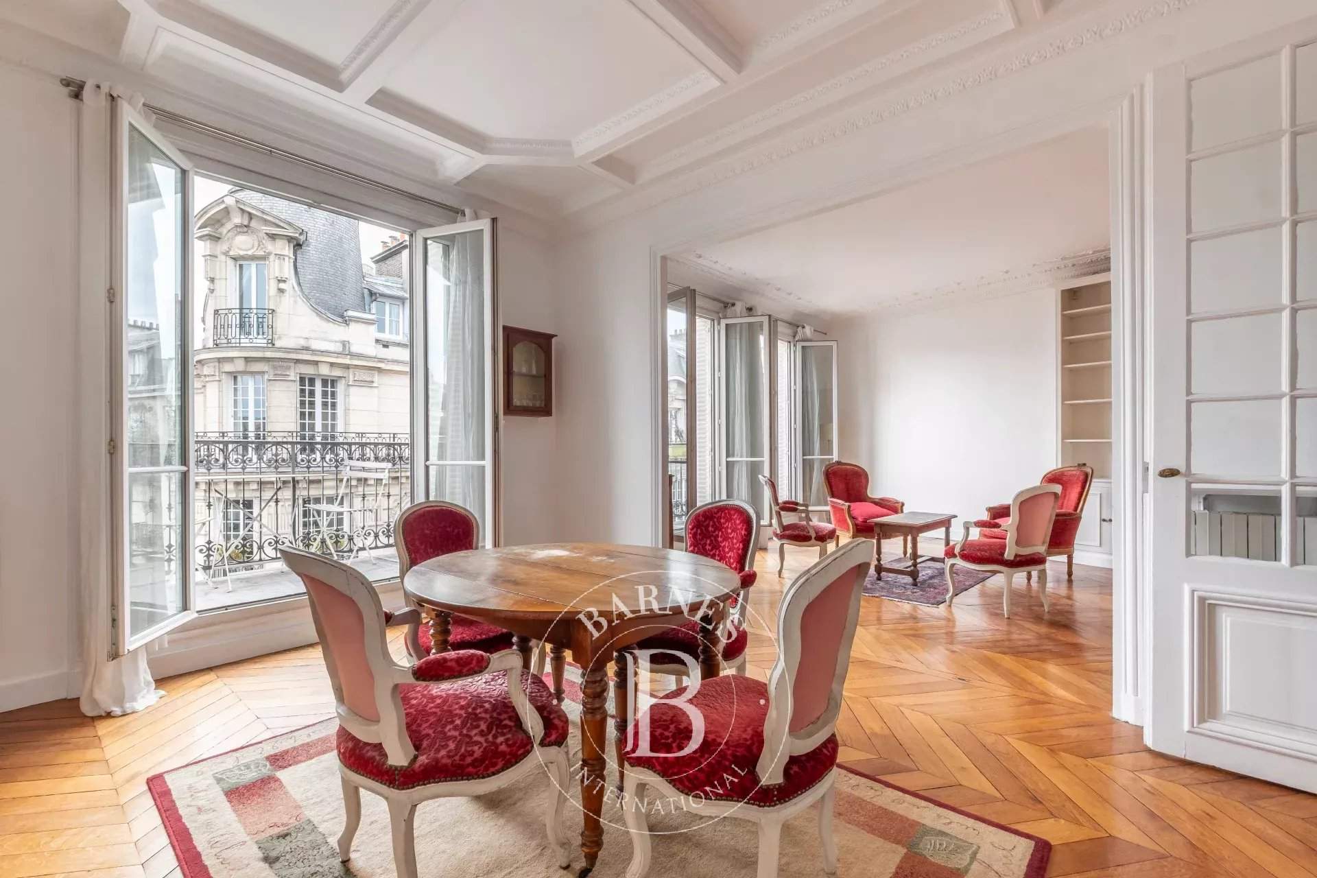 Paris  - Appartement 6 Pi&egrave;ces 4 Chambres - picture 4