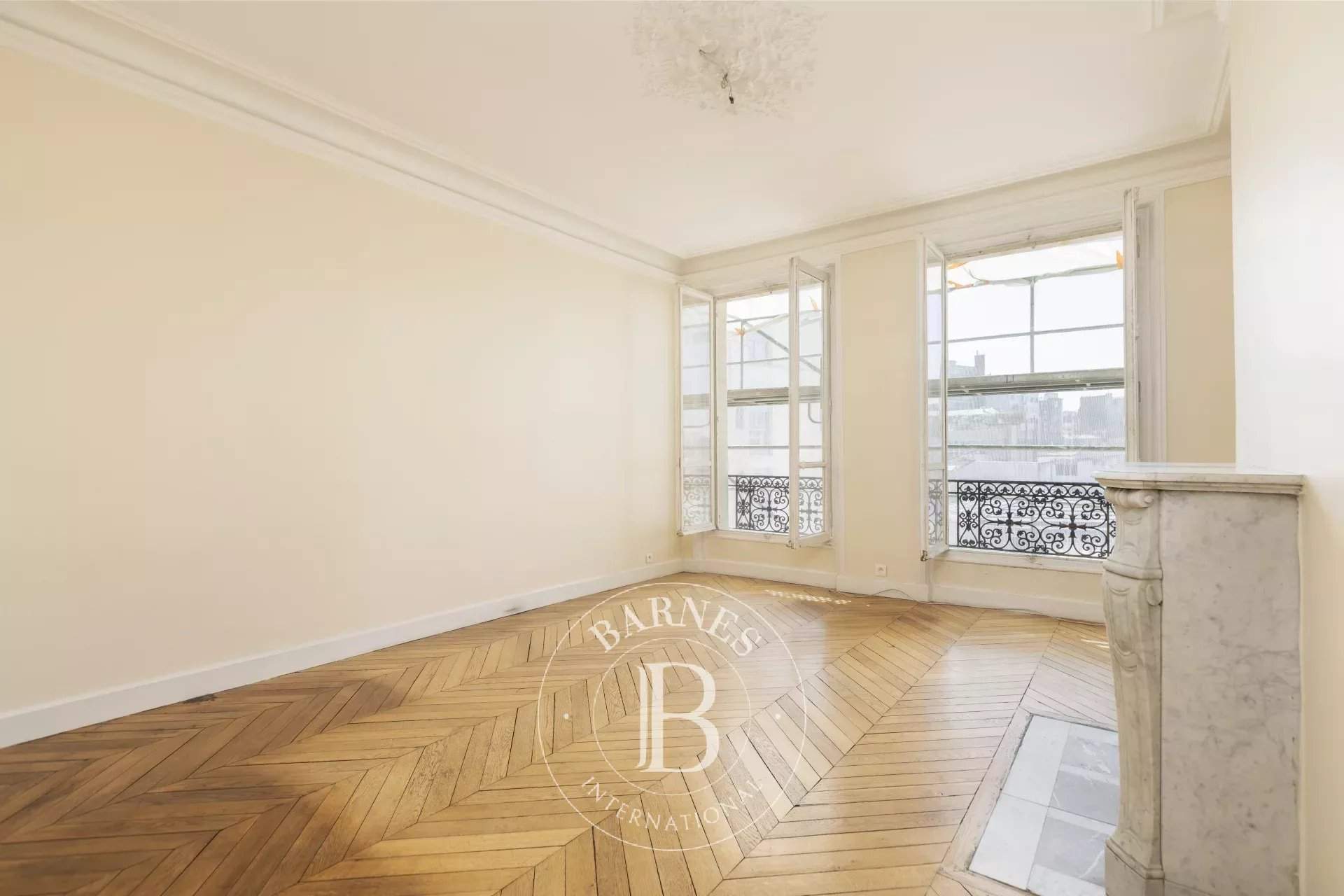 Paris  - Apartment 3 Bedrooms - picture 8