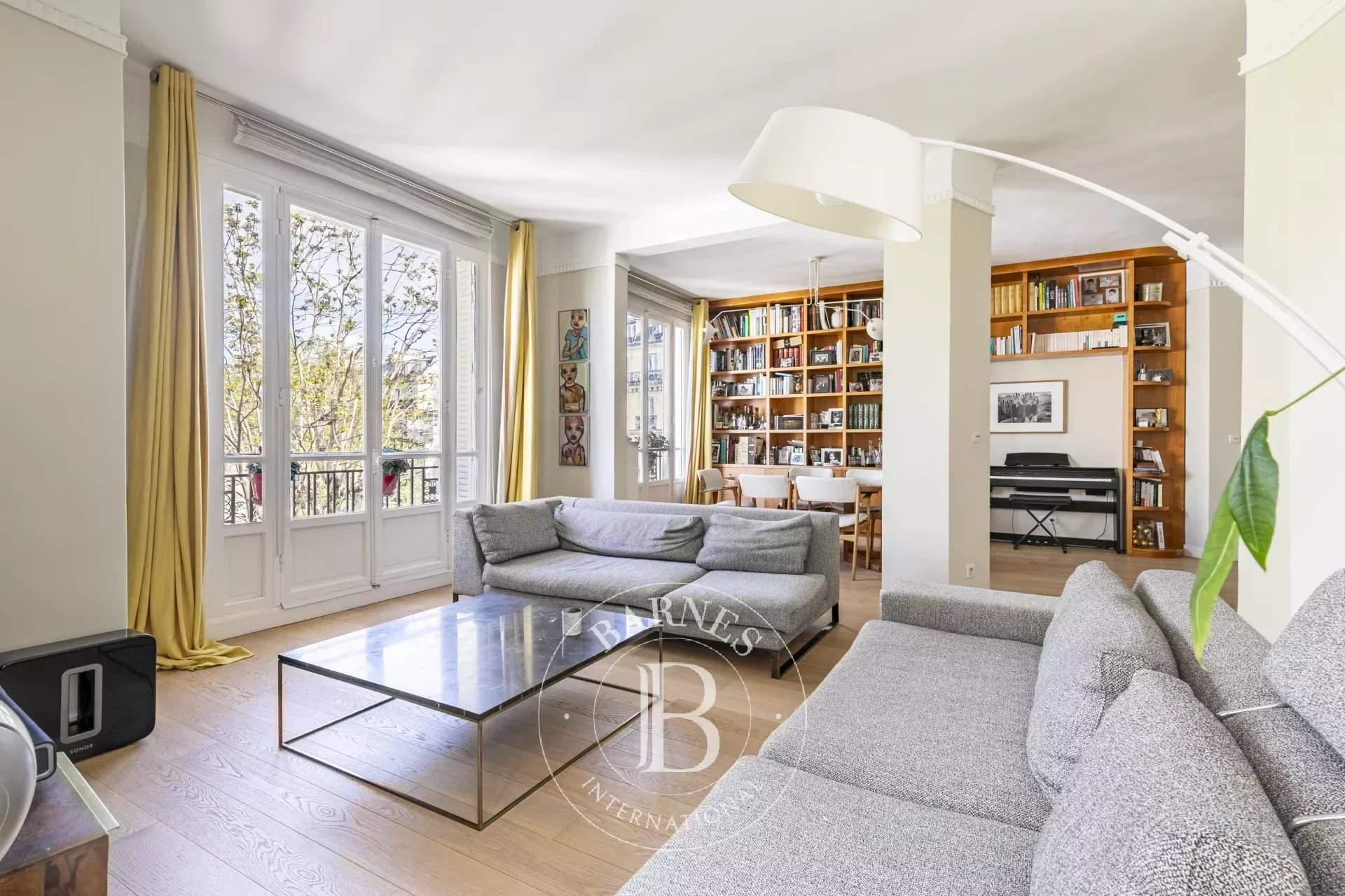 Paris  - Apartment 3 Bedrooms - picture 3