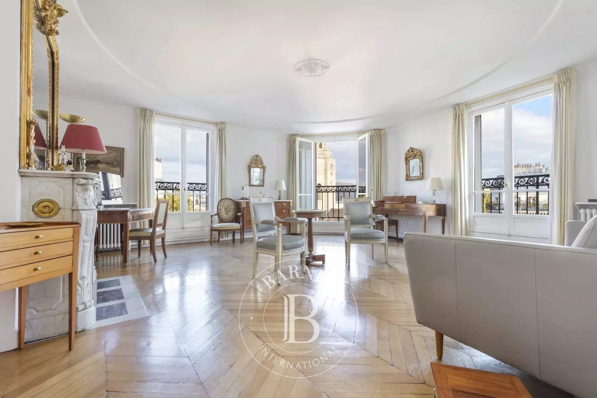 Paris  - Apartment 3 Bedrooms - picture 2