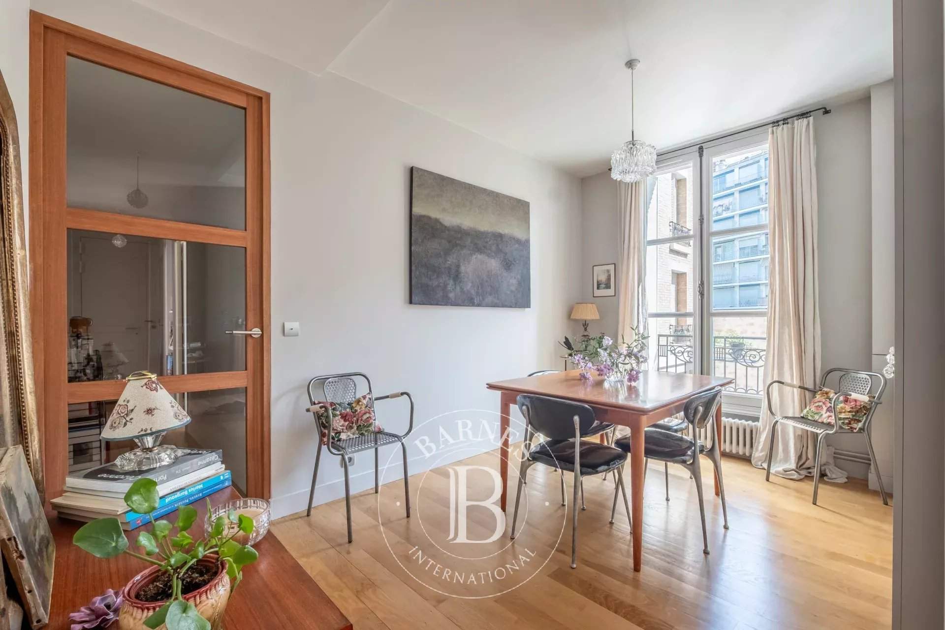 Paris  - Appartement 5 Pi&egrave;ces 3 Chambres - picture 7