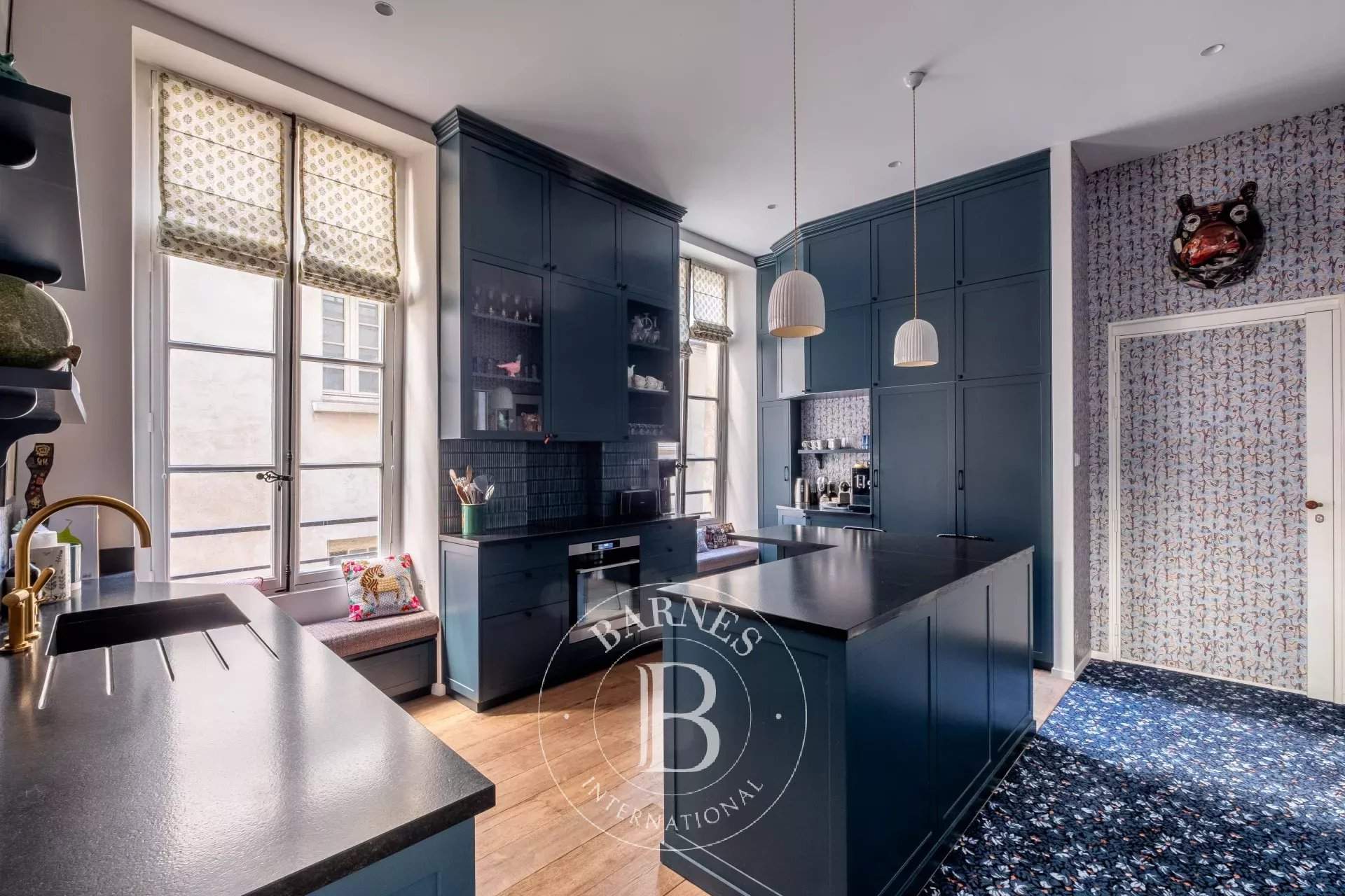 Paris  - Appartement 5 Pi&egrave;ces 2 Chambres - picture 8