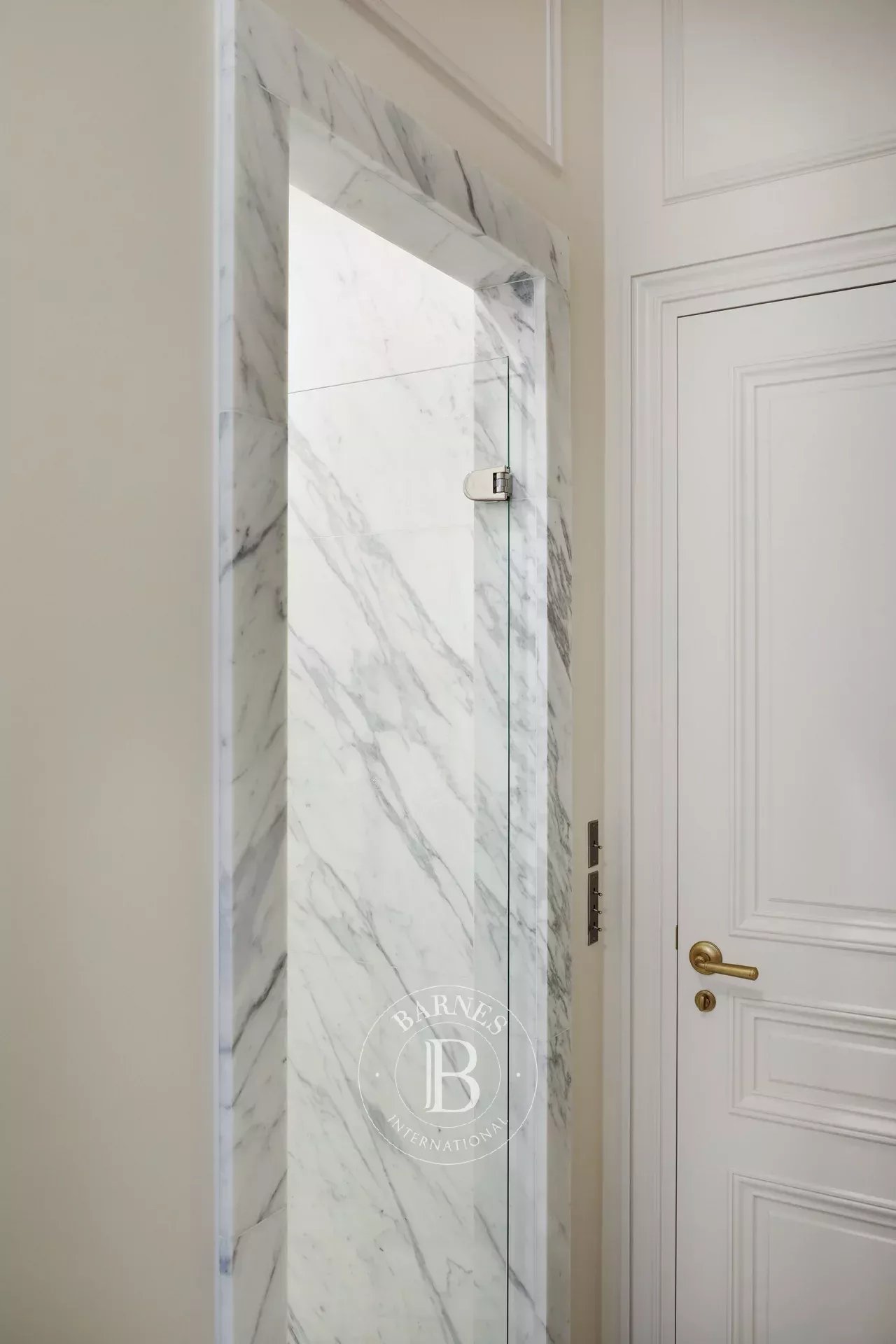 Paris  - Appartement 4 Pi&egrave;ces 2 Chambres - picture 11