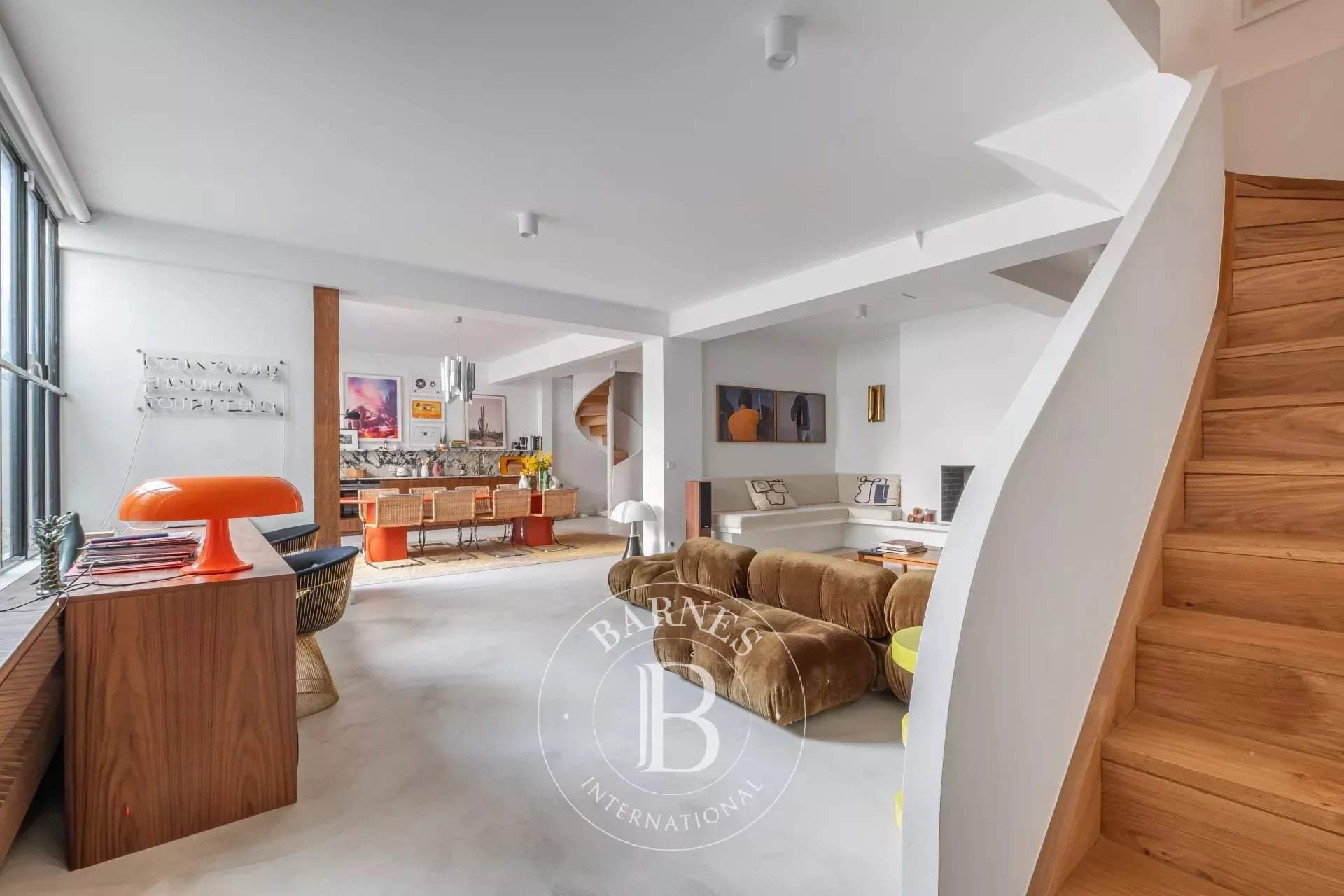 Paris  - Appartement 6 Pi&egrave;ces 3 Chambres - picture 8