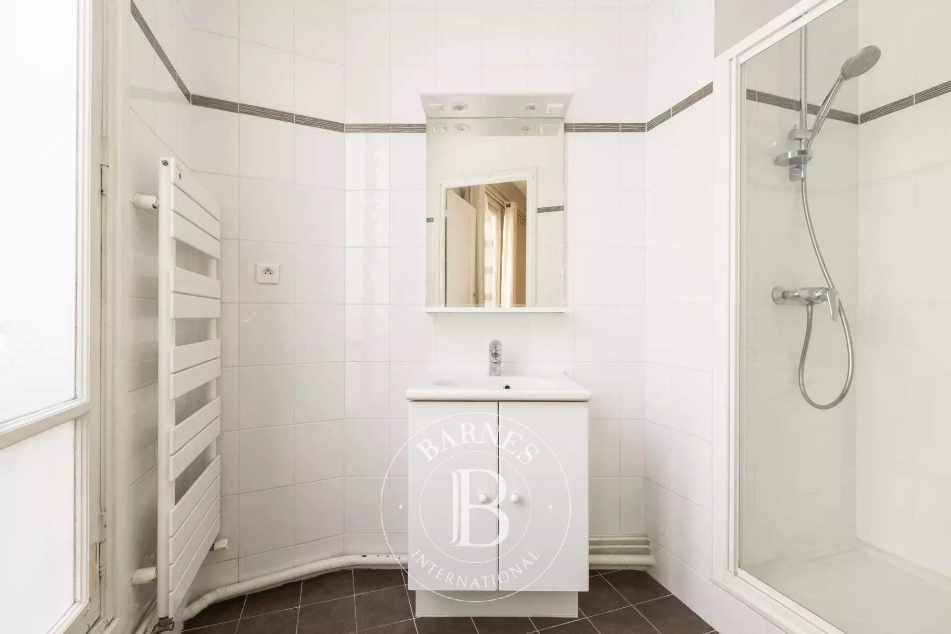 Paris  - Apartment 3 Bedrooms - picture 10