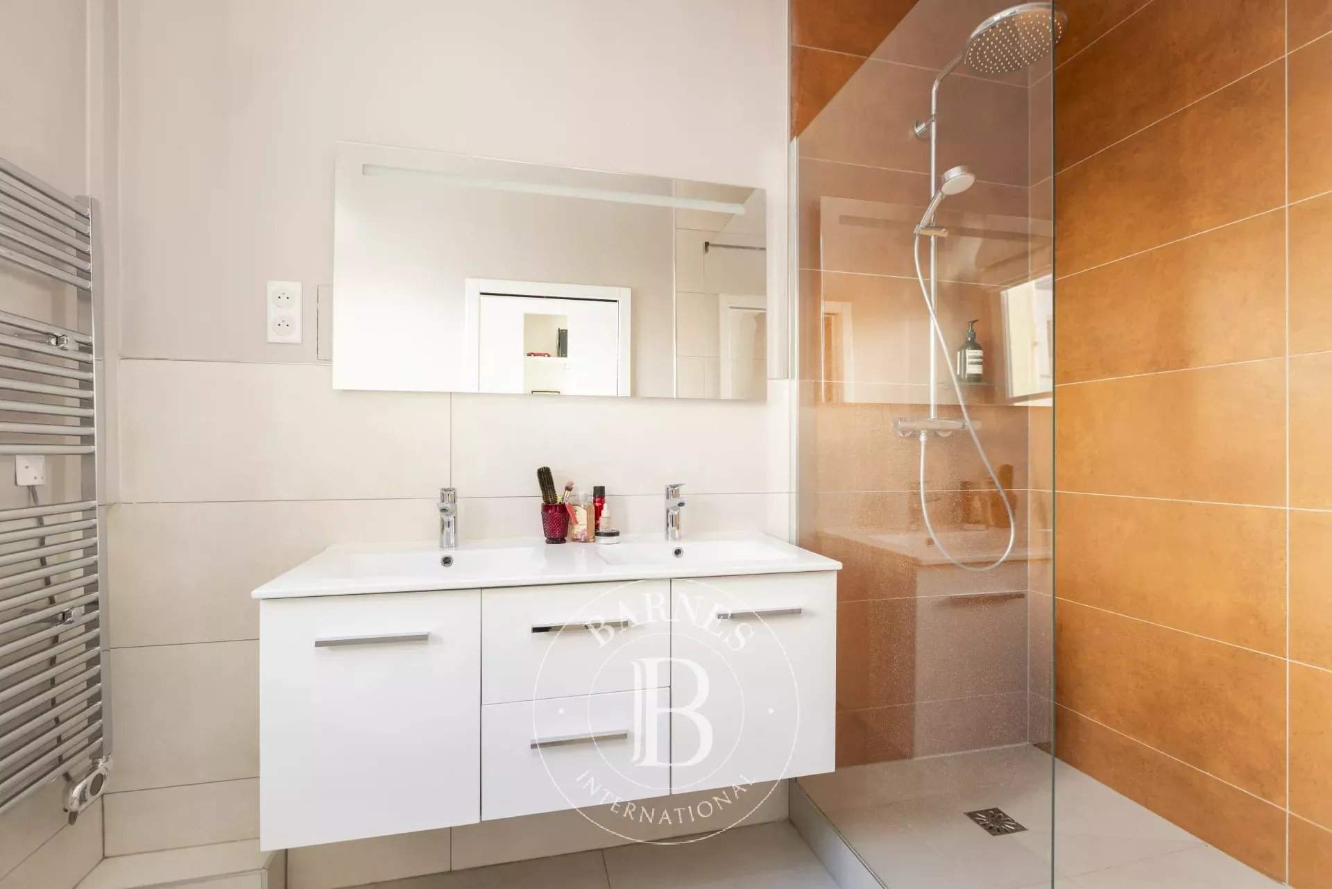 Paris  - Appartement 5 Pi&egrave;ces 3 Chambres - picture 13