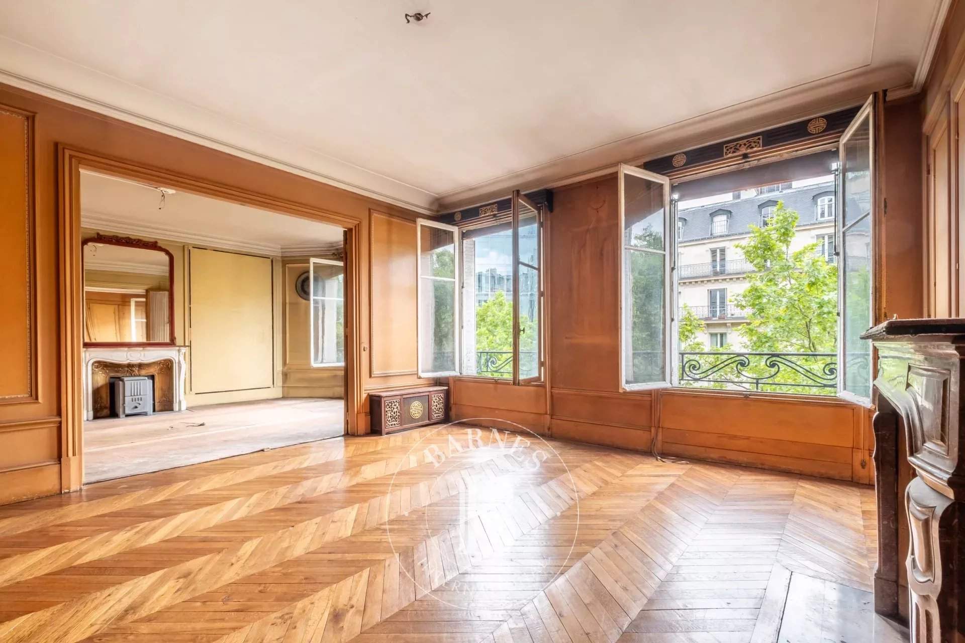 Paris  - Apartment 5 Bedrooms - picture 1
