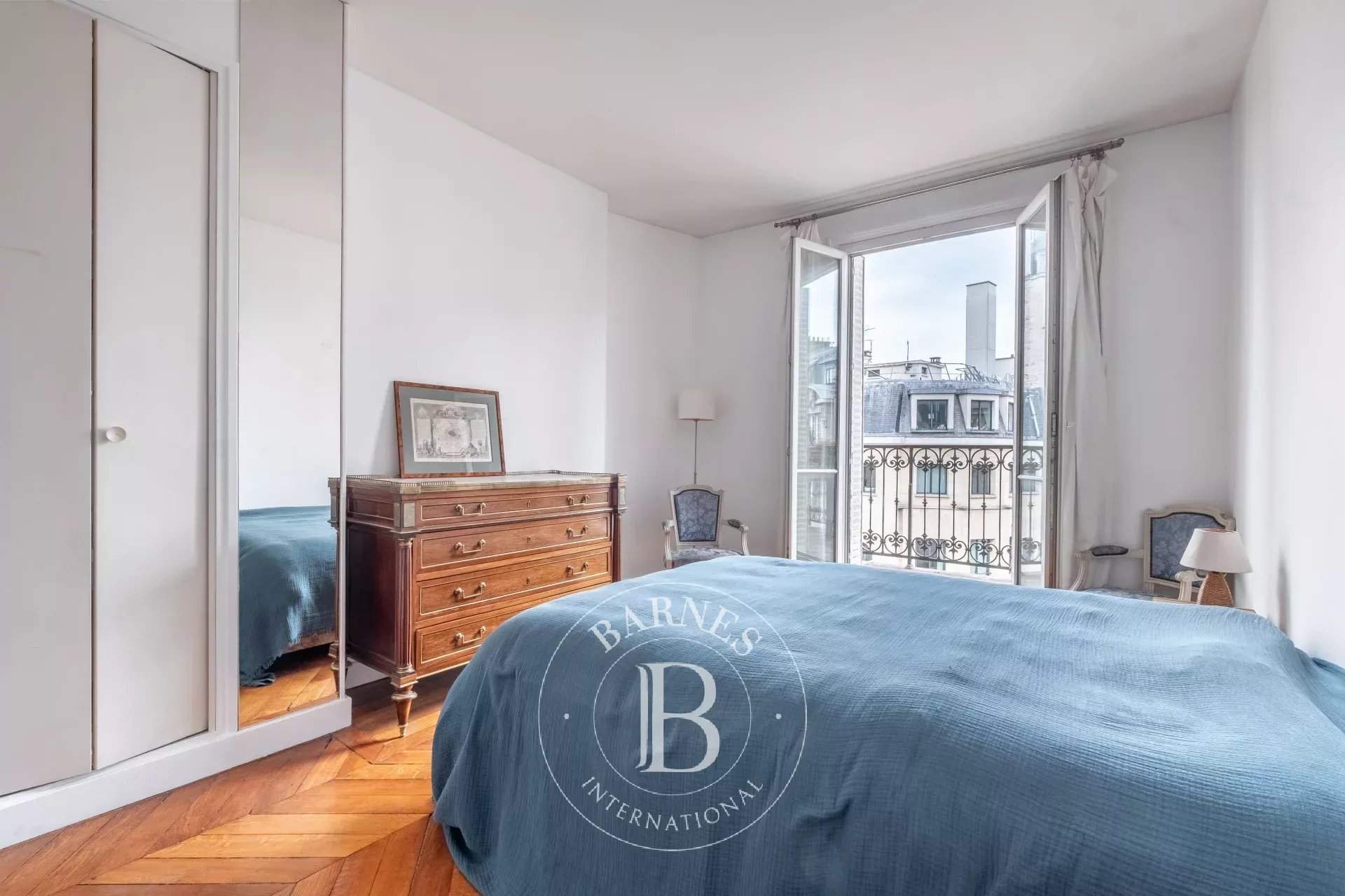 Paris  - Appartement 6 Pi&egrave;ces 4 Chambres - picture 10