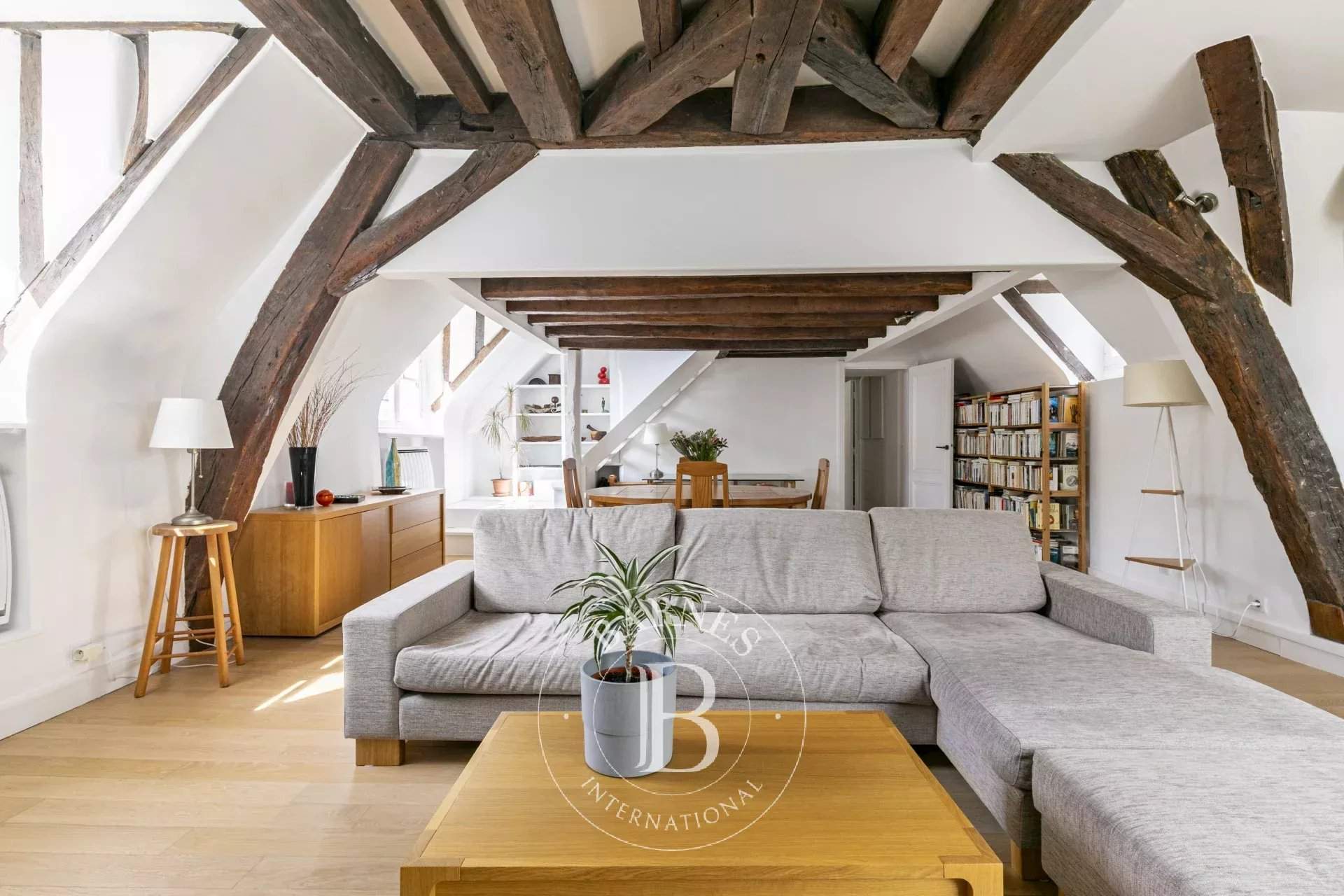 Paris  - Apartment 4 Bedrooms - picture 4