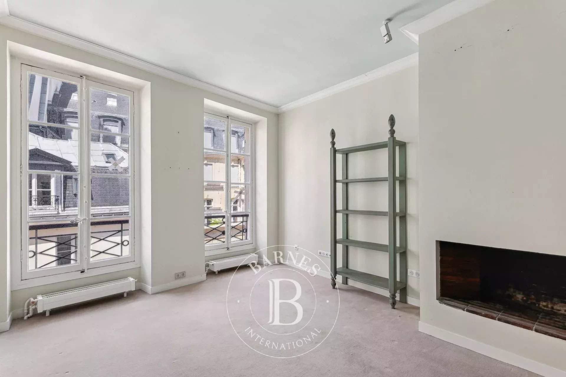 Paris  - Apartment 2 Bedrooms - picture 2