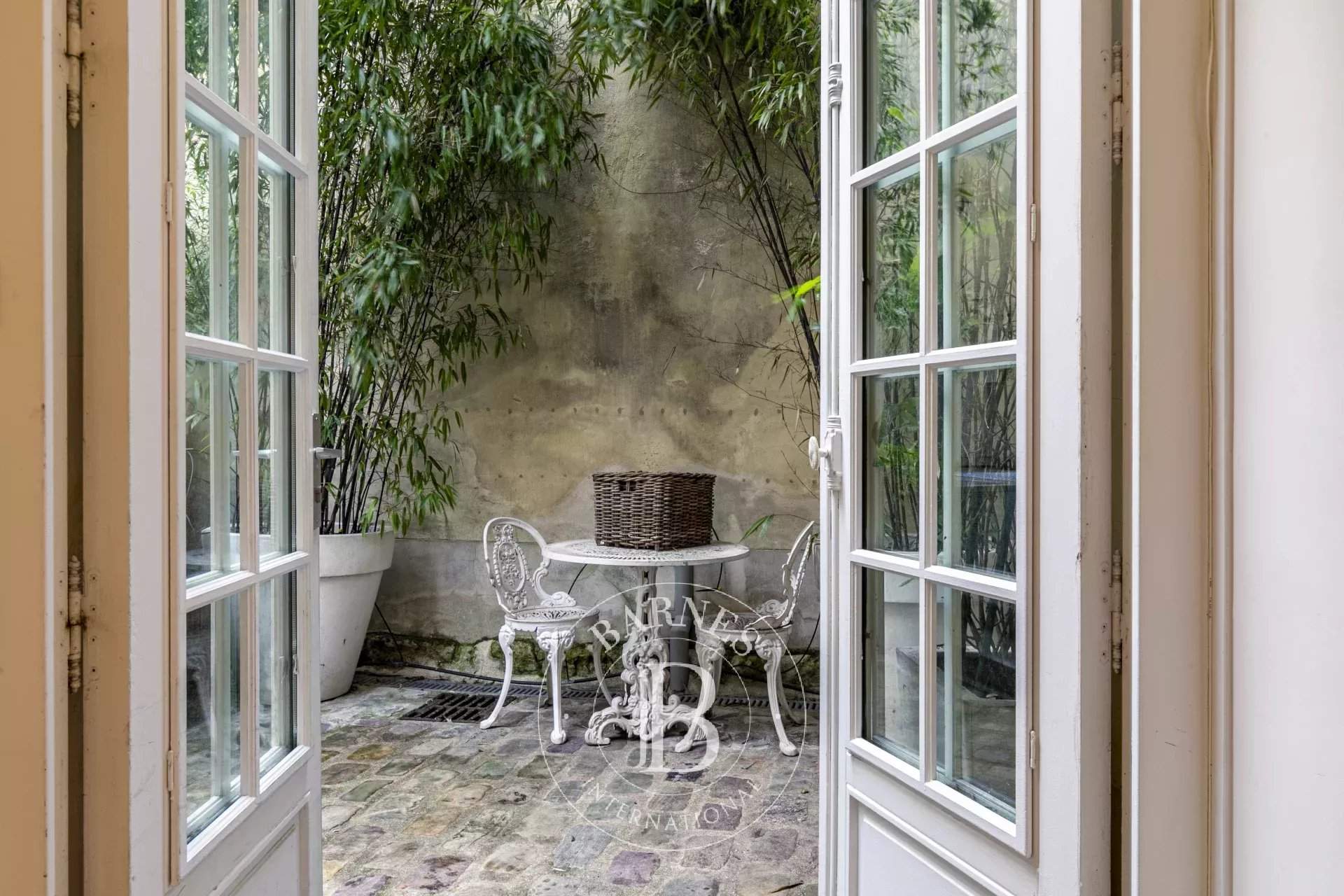 Paris  - Appartement 4 Pièces, 1 Chambre - picture 2