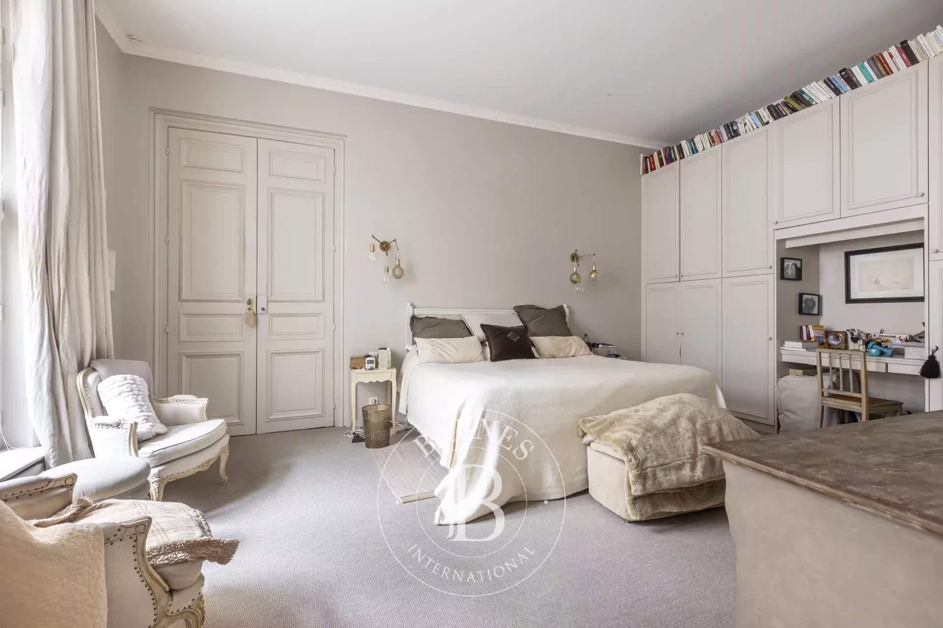Paris  - Apartment 3 Bedrooms - picture 8