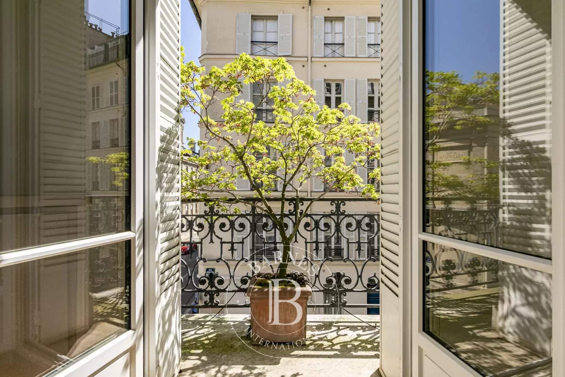 Paris  - Apartment 2 Bedrooms - picture 5