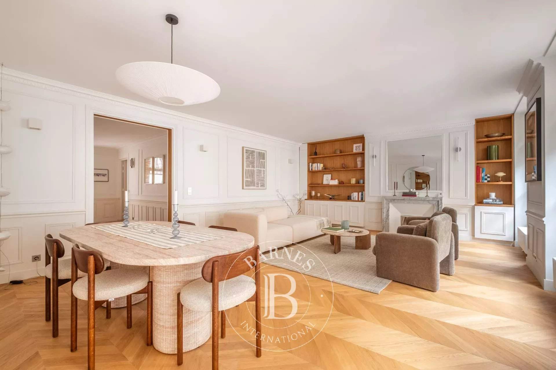 Paris  - Appartement 4 Pi&egrave;ces 2 Chambres - picture 4