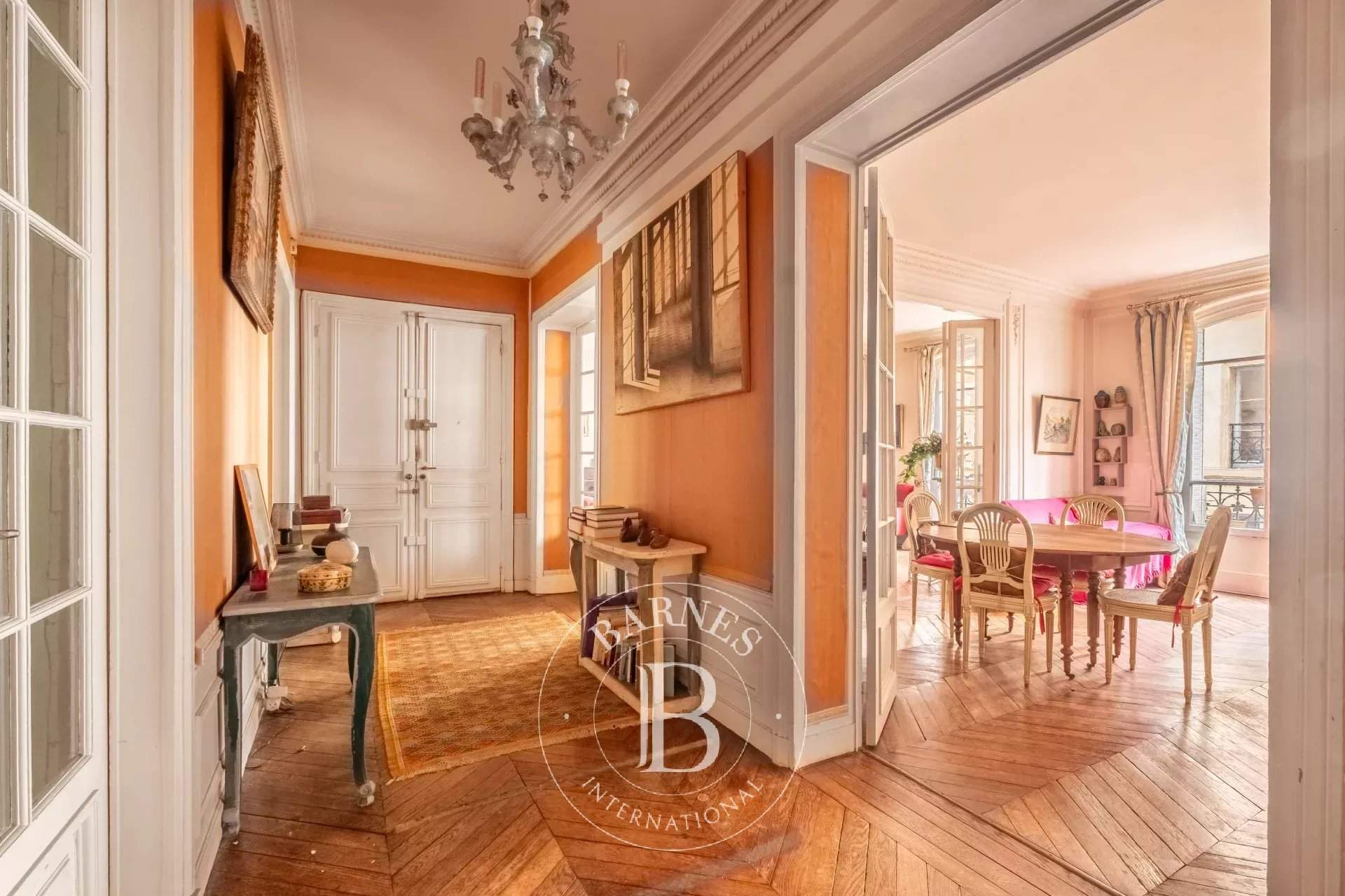 Paris  - Appartement 6 Pièces 4 Chambres - picture 2