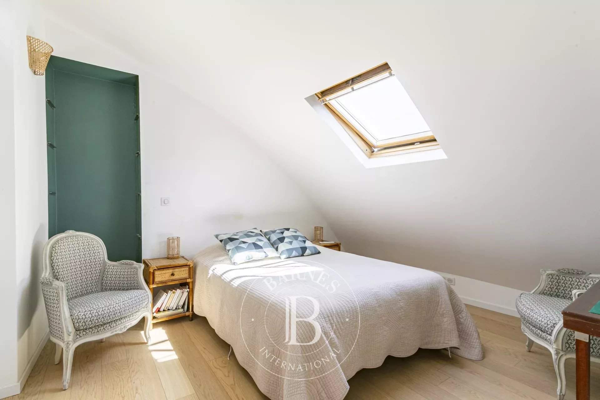 Paris  - Apartment 3 Bedrooms - picture 14