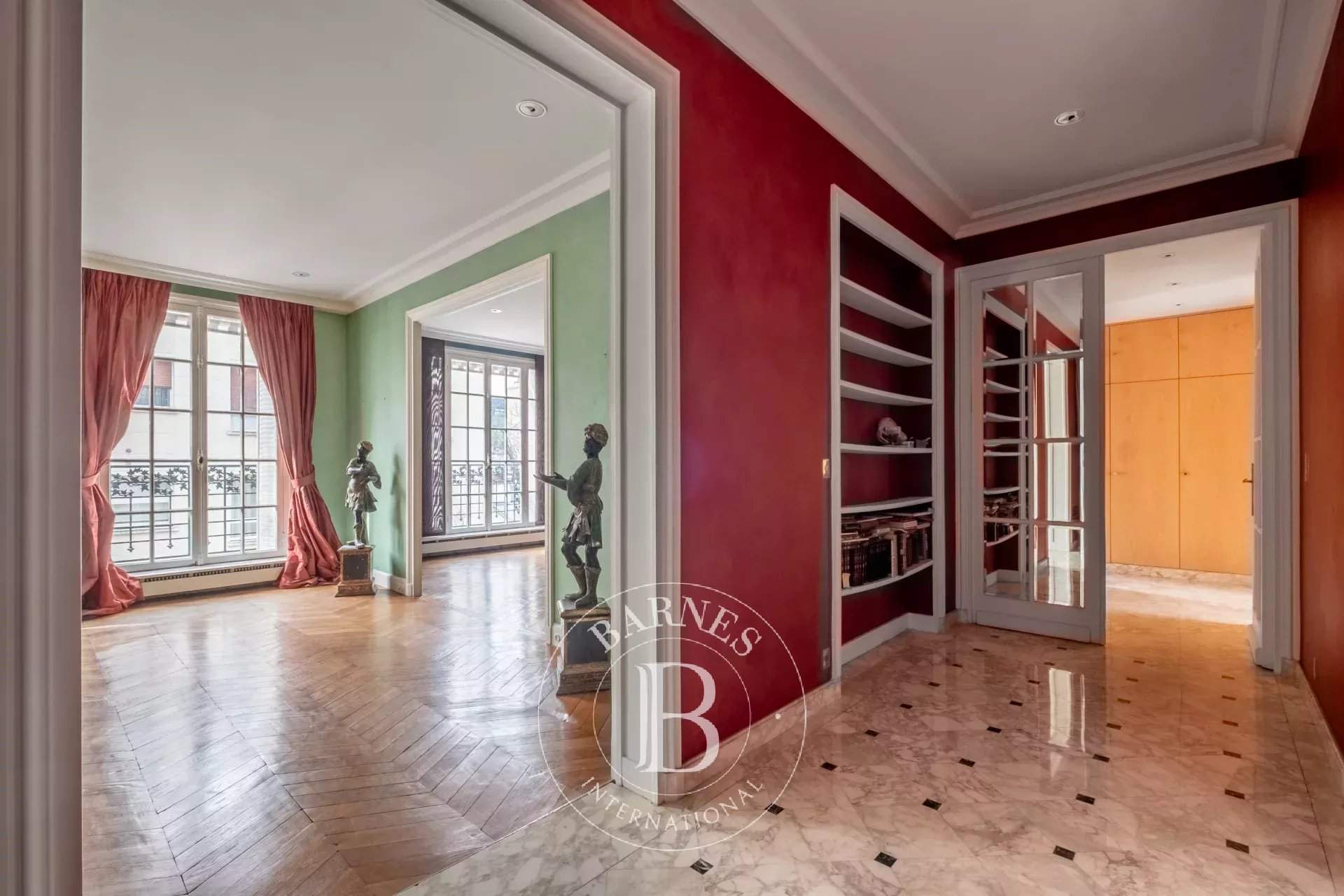 Paris  - Appartement 5 Pièces 3 Chambres - picture 1
