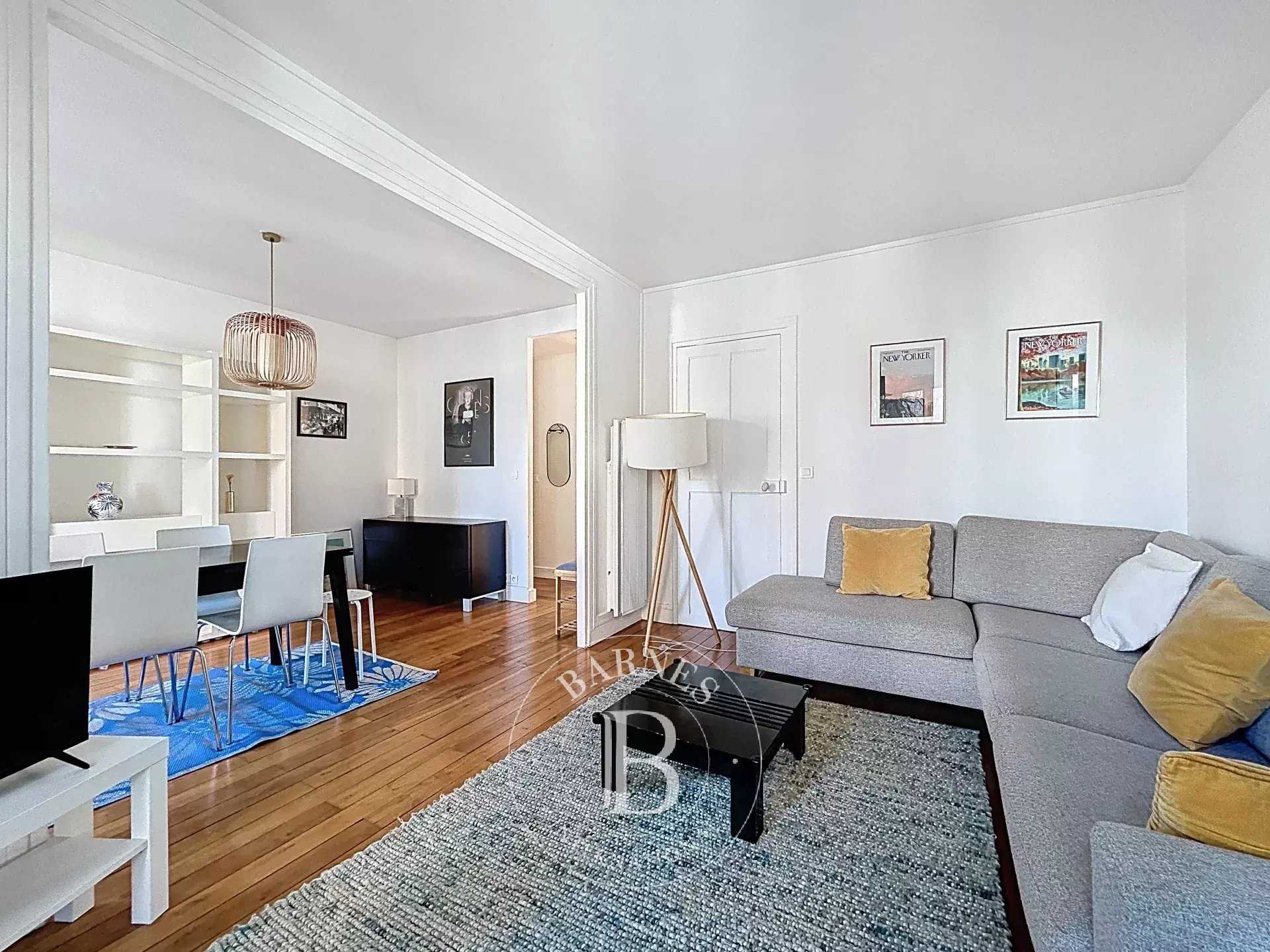 Paris  - Apartment 2 Bedrooms