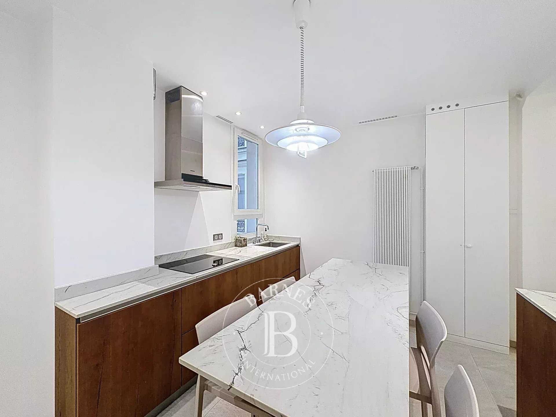 Paris  - Apartment 2 Bedrooms