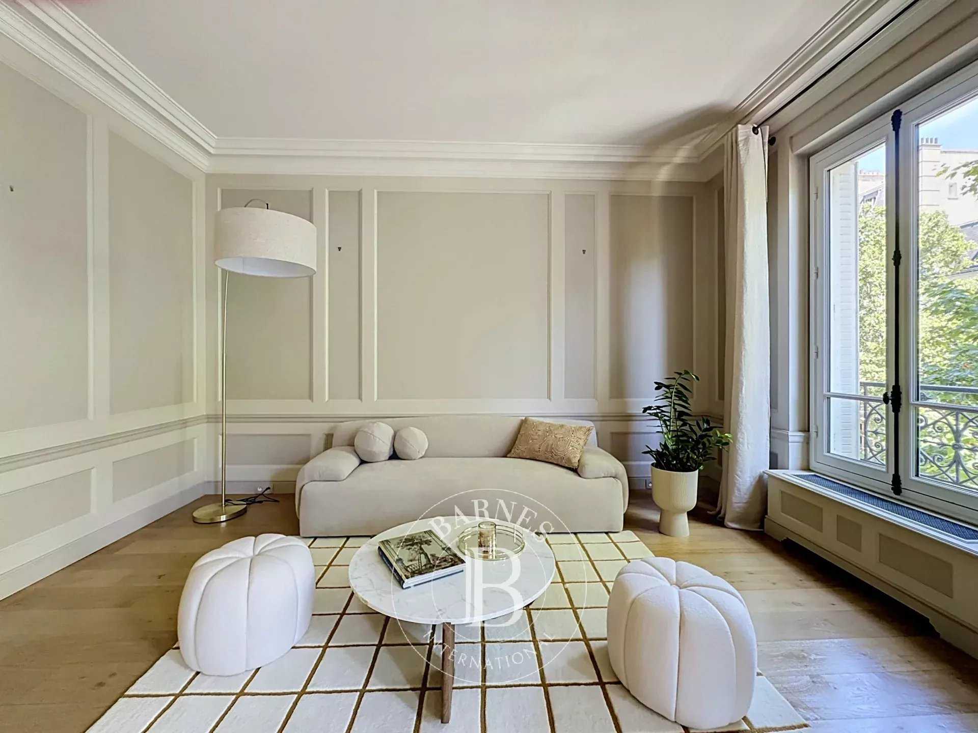 Paris  - Appartement 2 Pi&egrave;ces, 1 Chambre