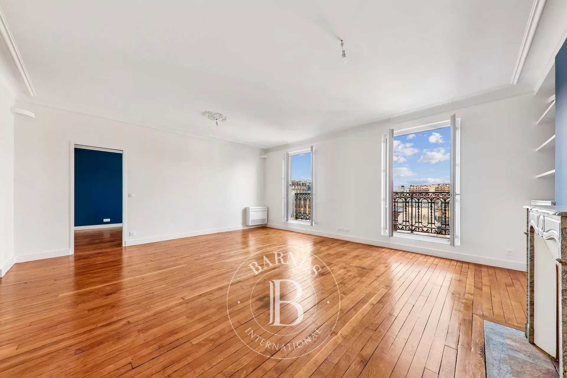 Paris  - Apartment 2 Bedrooms