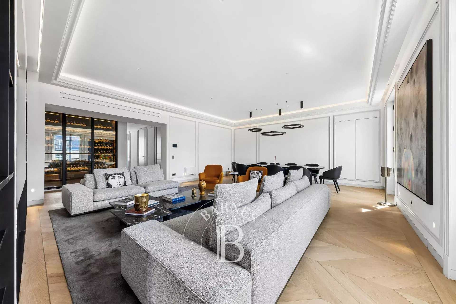 Paris  - Apartment 3 Bedrooms