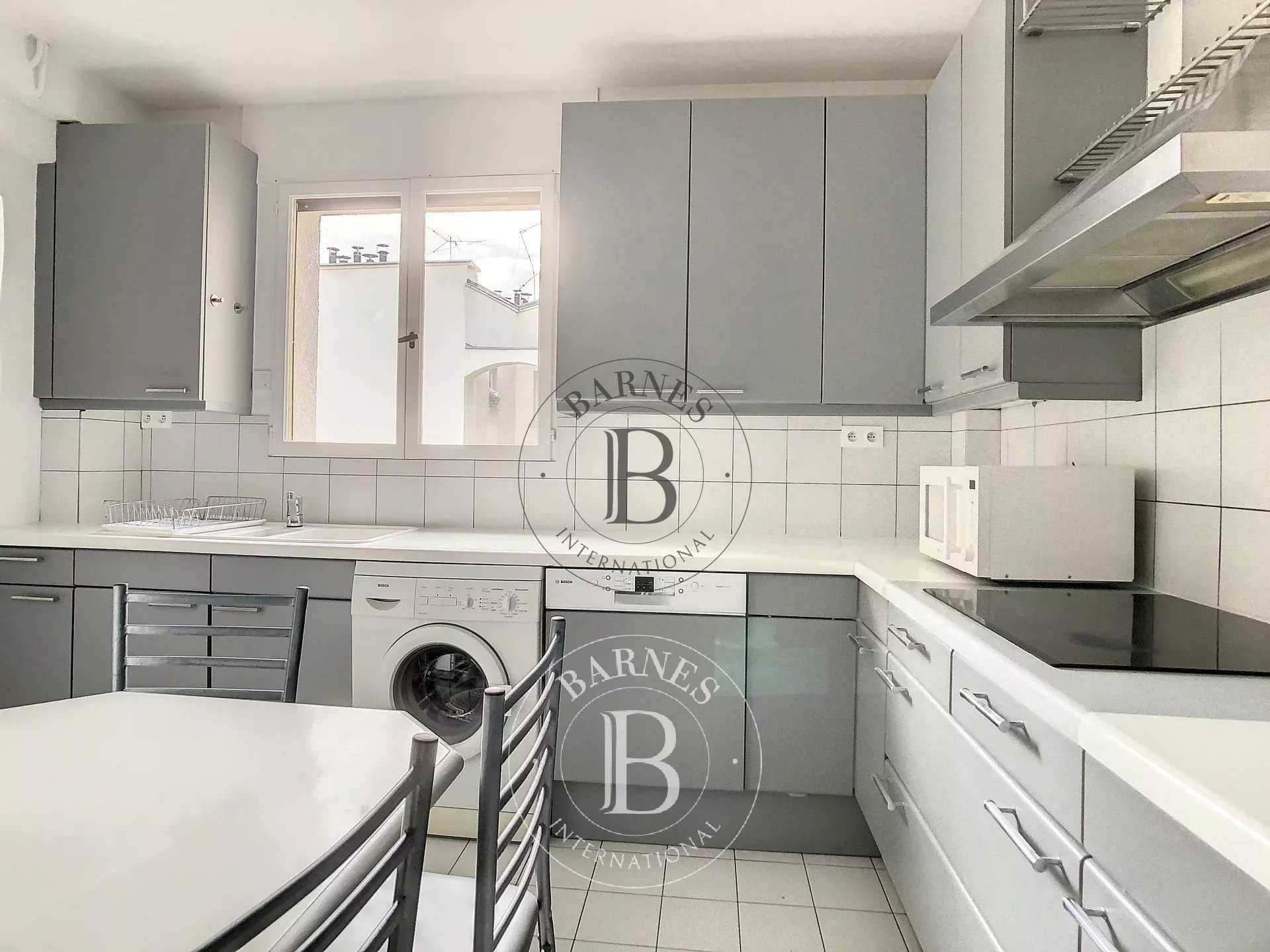 Paris  - Apartment 2 Bedrooms