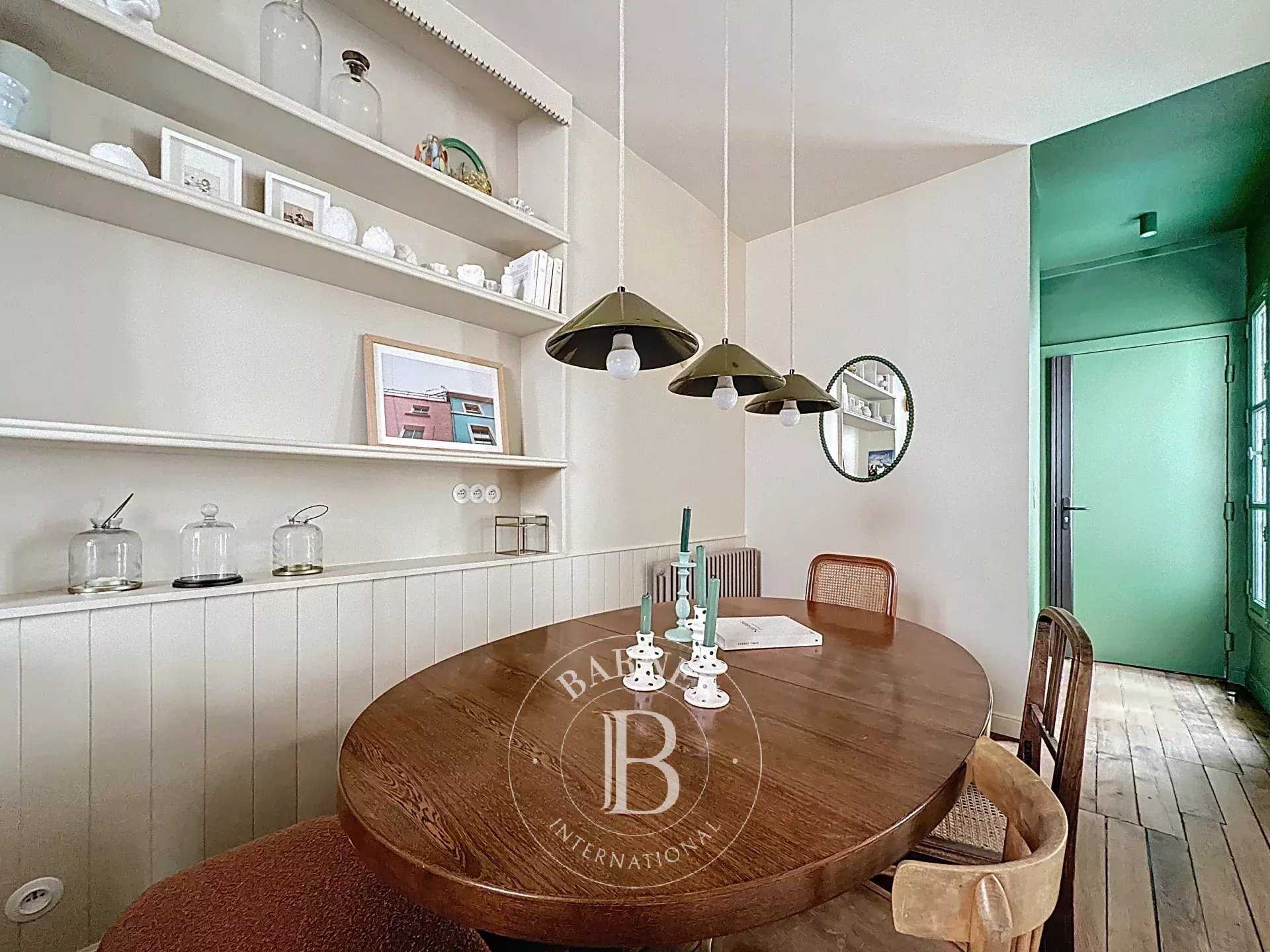 Paris  - Appartement 2 Pièces, 1 Chambre