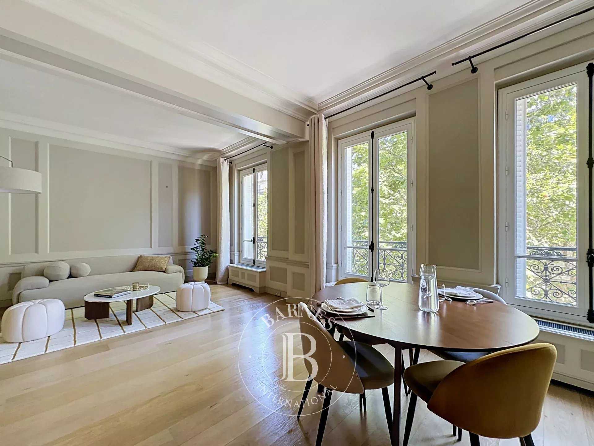 Paris  - Appartement 2 Pi&egrave;ces, 1 Chambre