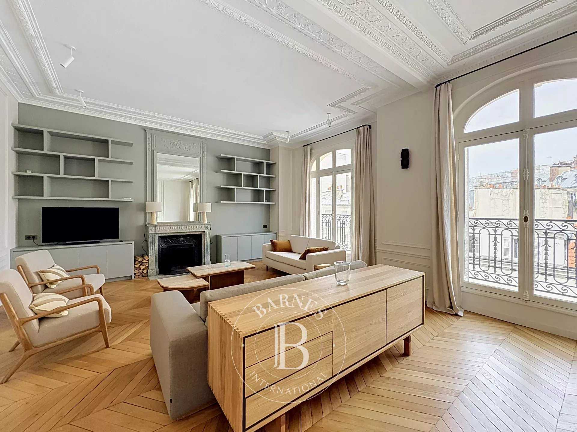 Paris  - Apartment 3 Bedrooms