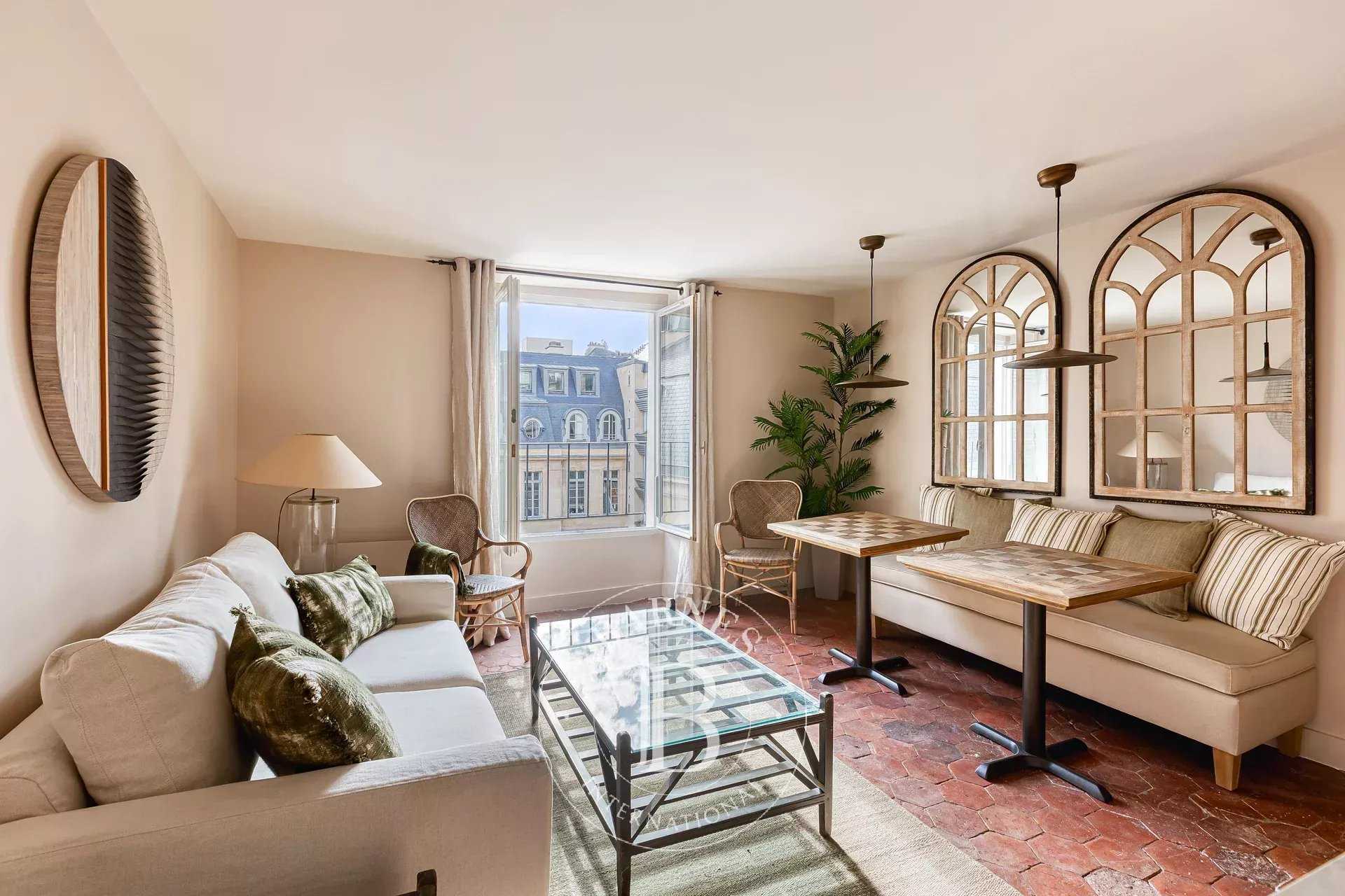 Paris  - Appartement 2 Pi&egrave;ces, 1 Chambre