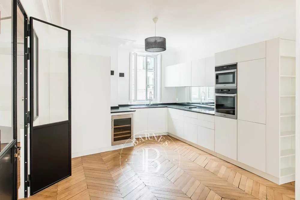 Paris  - Piso 4 Cuartos 2 Habitaciones
