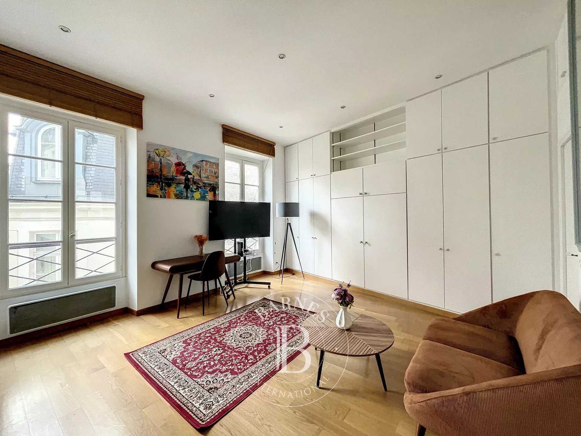 Paris  - Apartment 