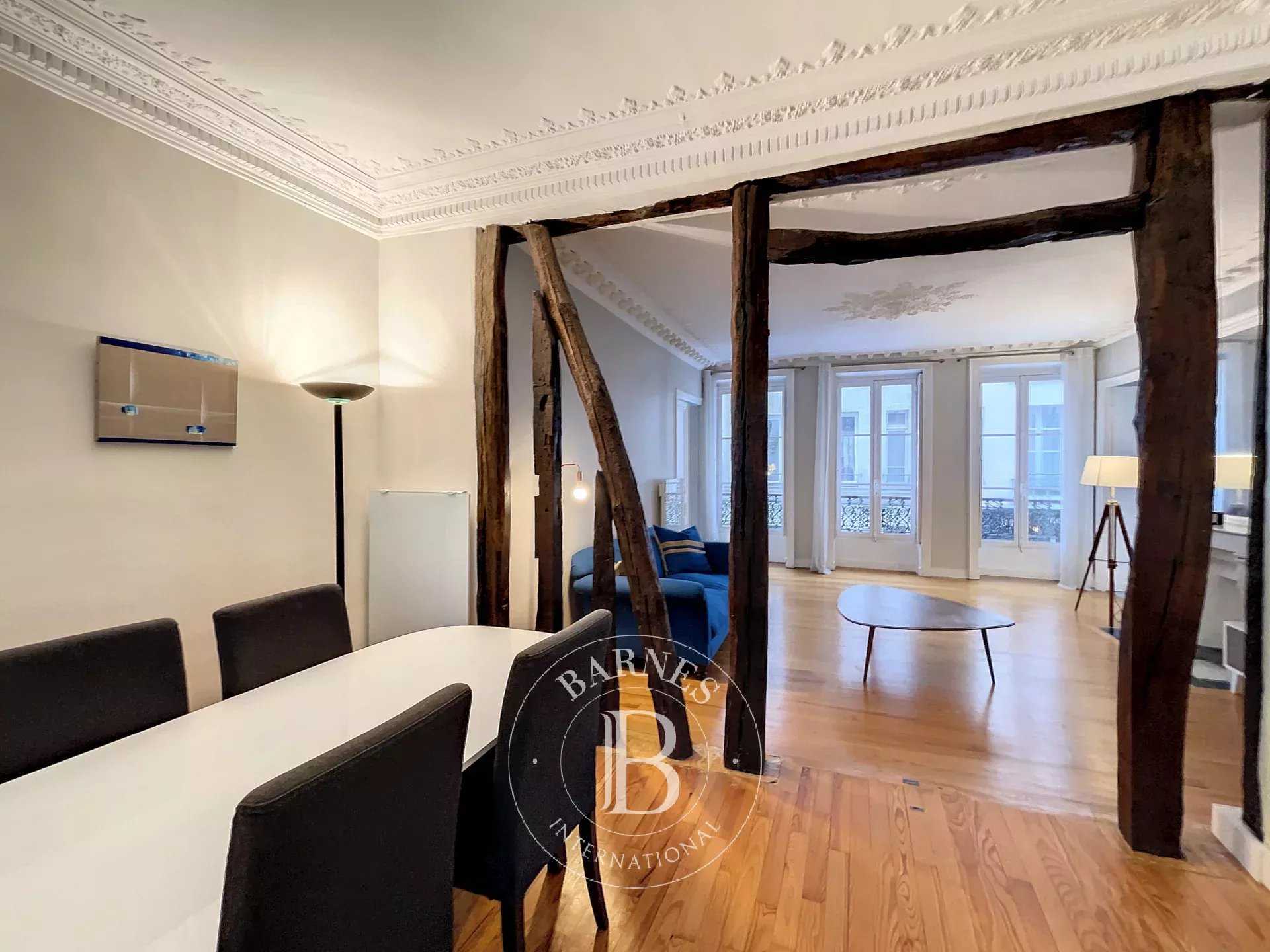 Paris  - Apartment 3 Bedrooms