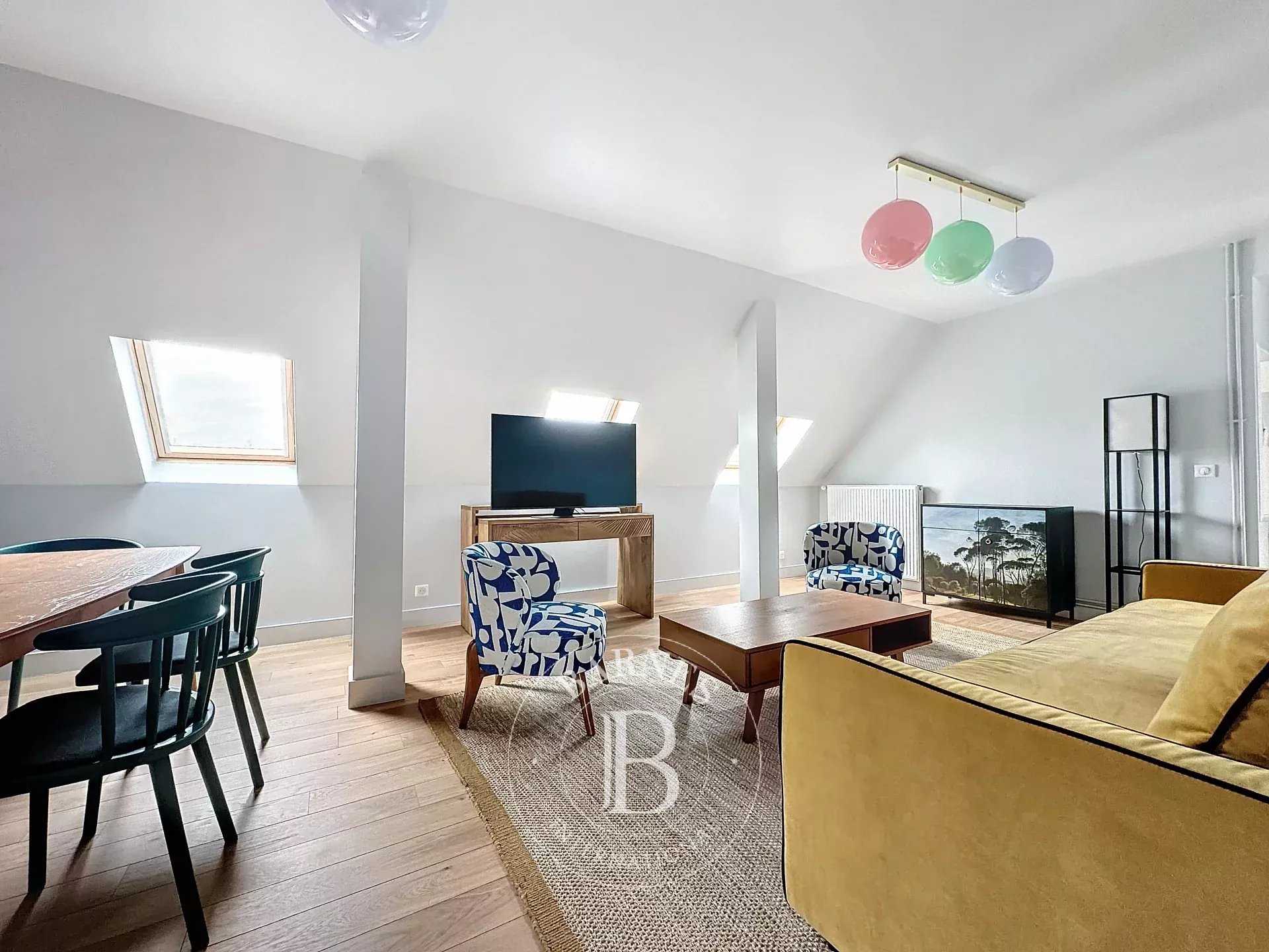 Paris  - Apartment 2 Bedrooms