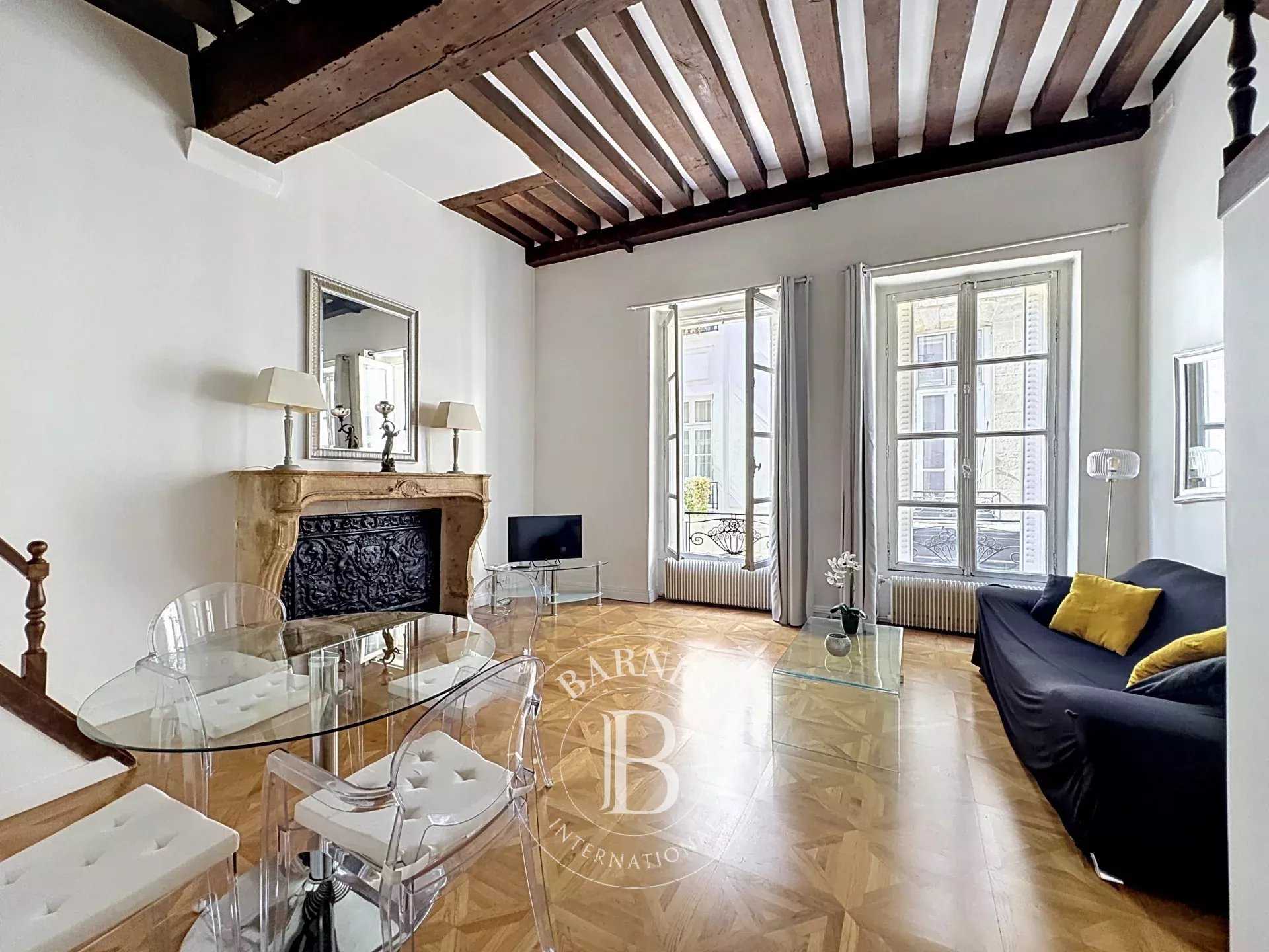 Paris  - Appartement 2 Pi&egrave;ces, 1 Chambre