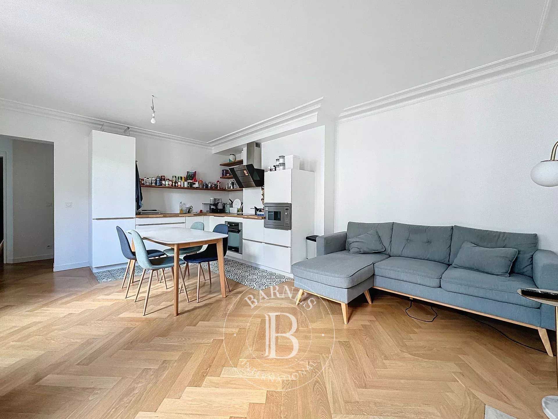 Paris  - Appartement 2 Pi&egrave;ces, 1 Chambre