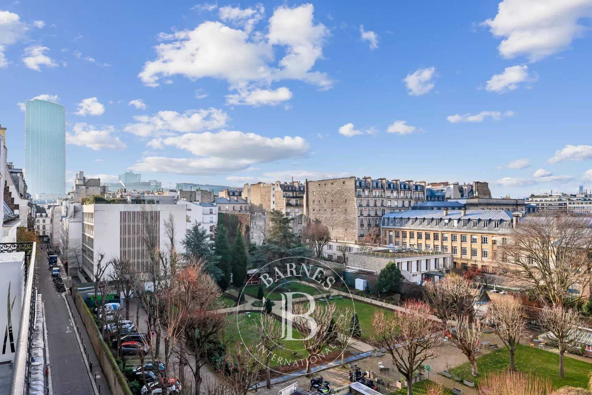 Paris  - Apartment 2 Bedrooms