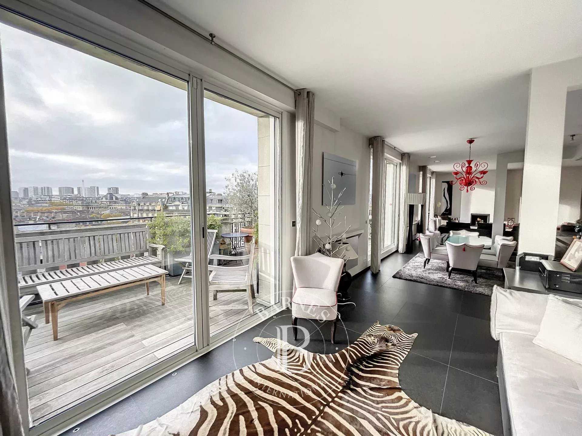 Paris  - Apartment 3 Bedrooms