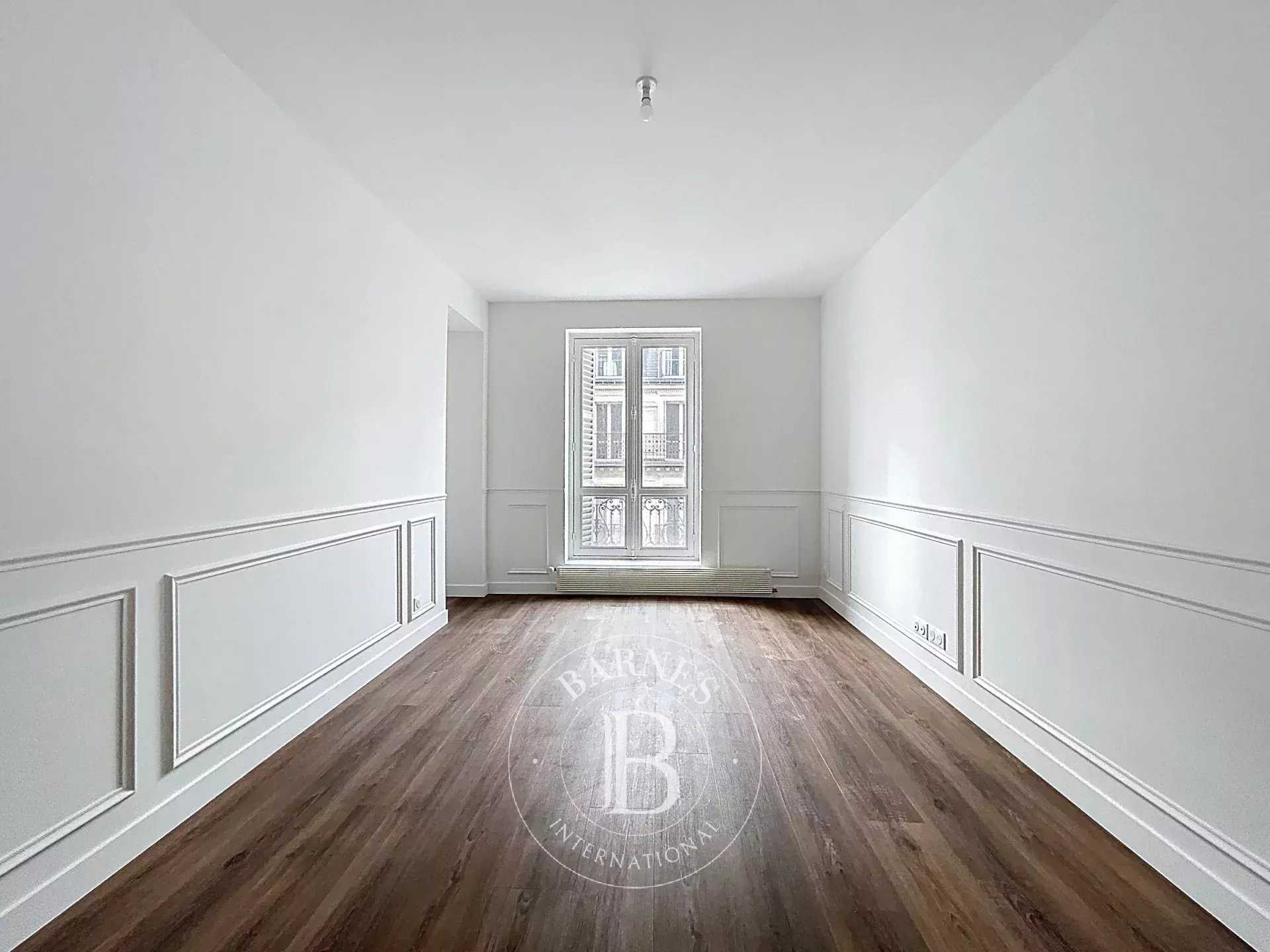 Paris  - Appartement 4 Pièces 3 Chambres