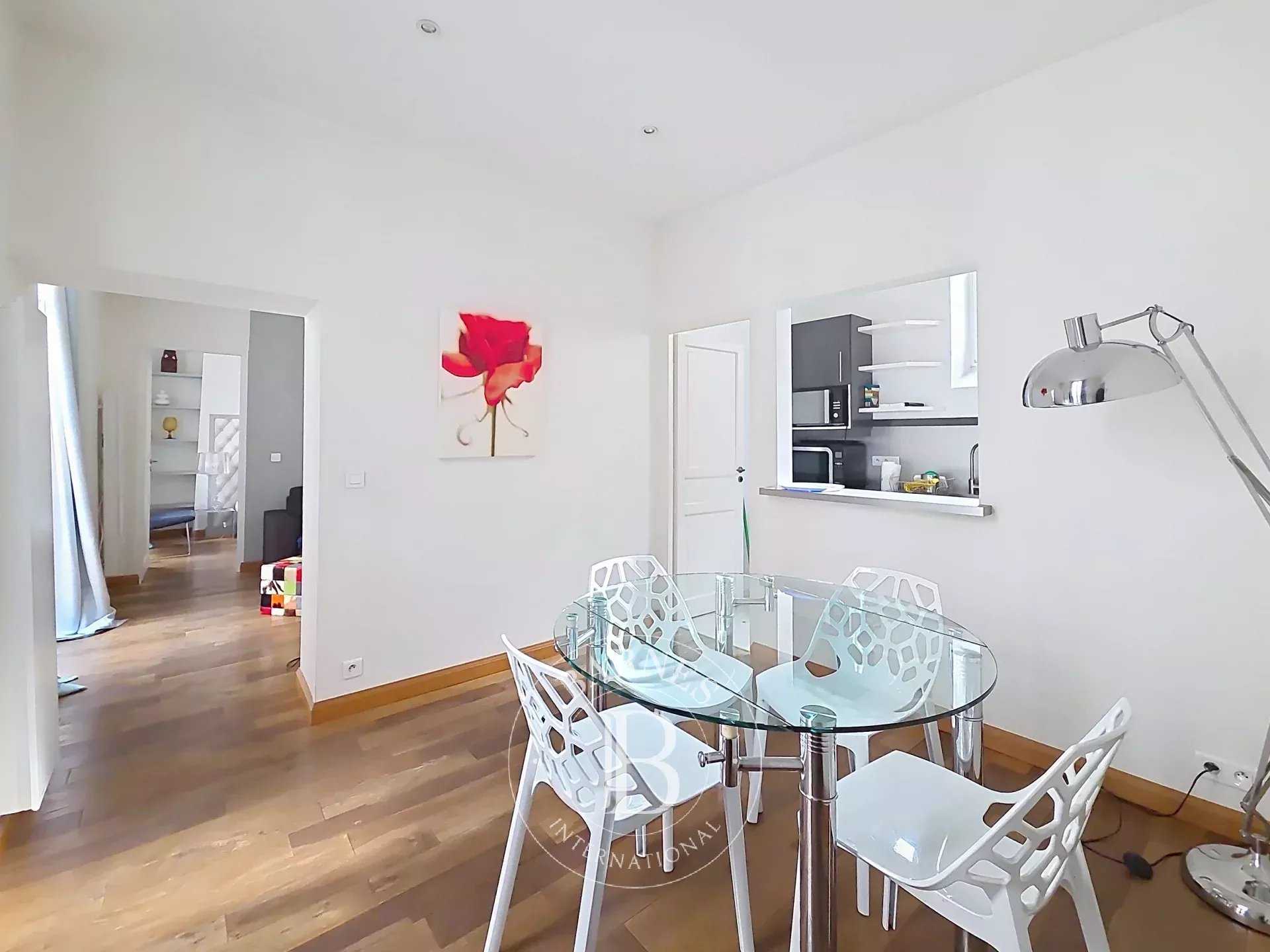 Paris  - Appartement 3 Pi&egrave;ces, 1 Chambre