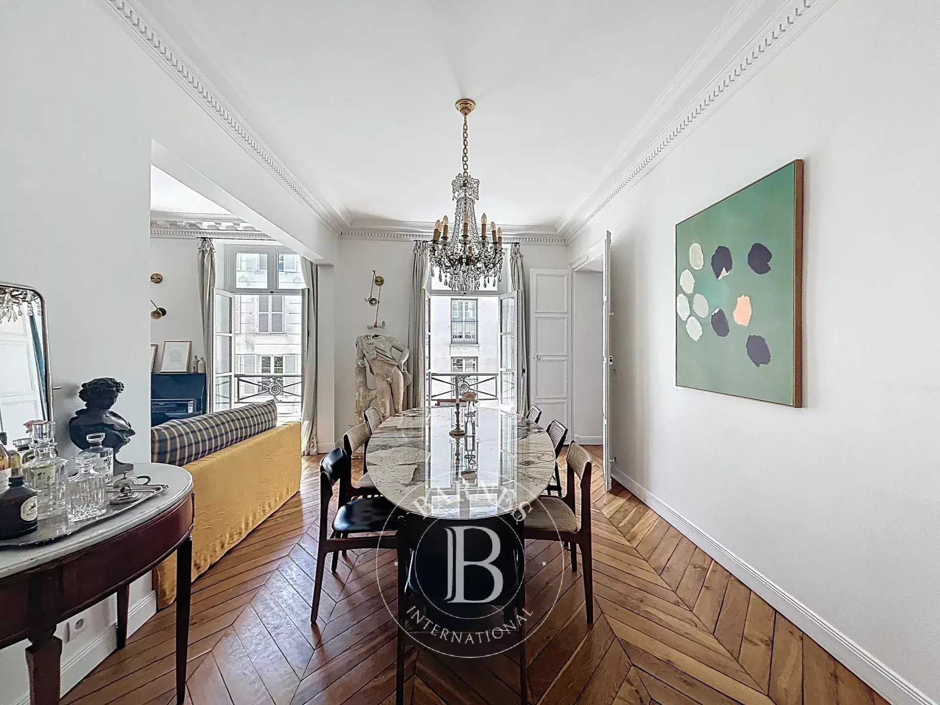 Paris  - Apartment 3 Bedrooms