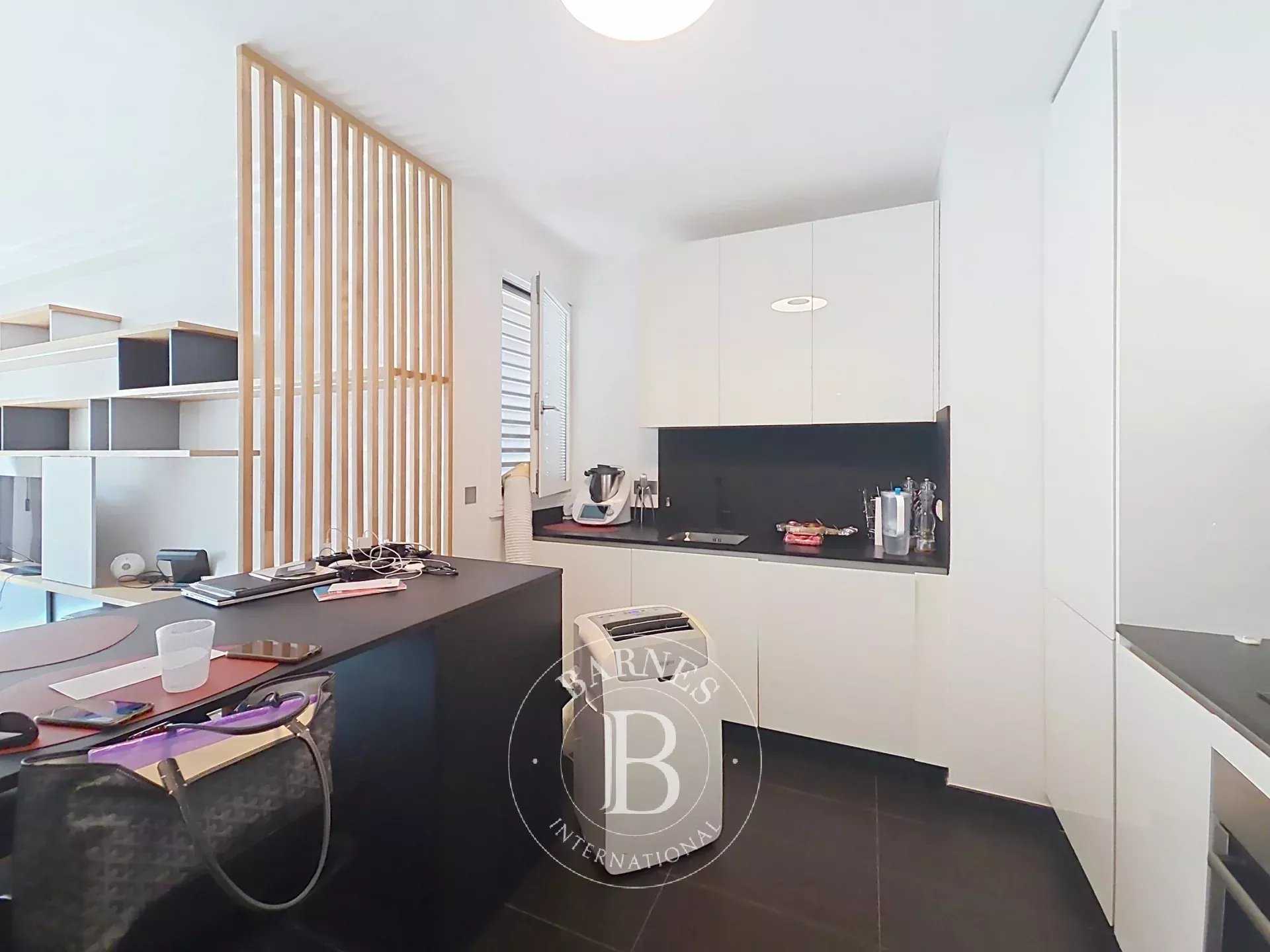 Paris  - Apartment 2 Bedrooms