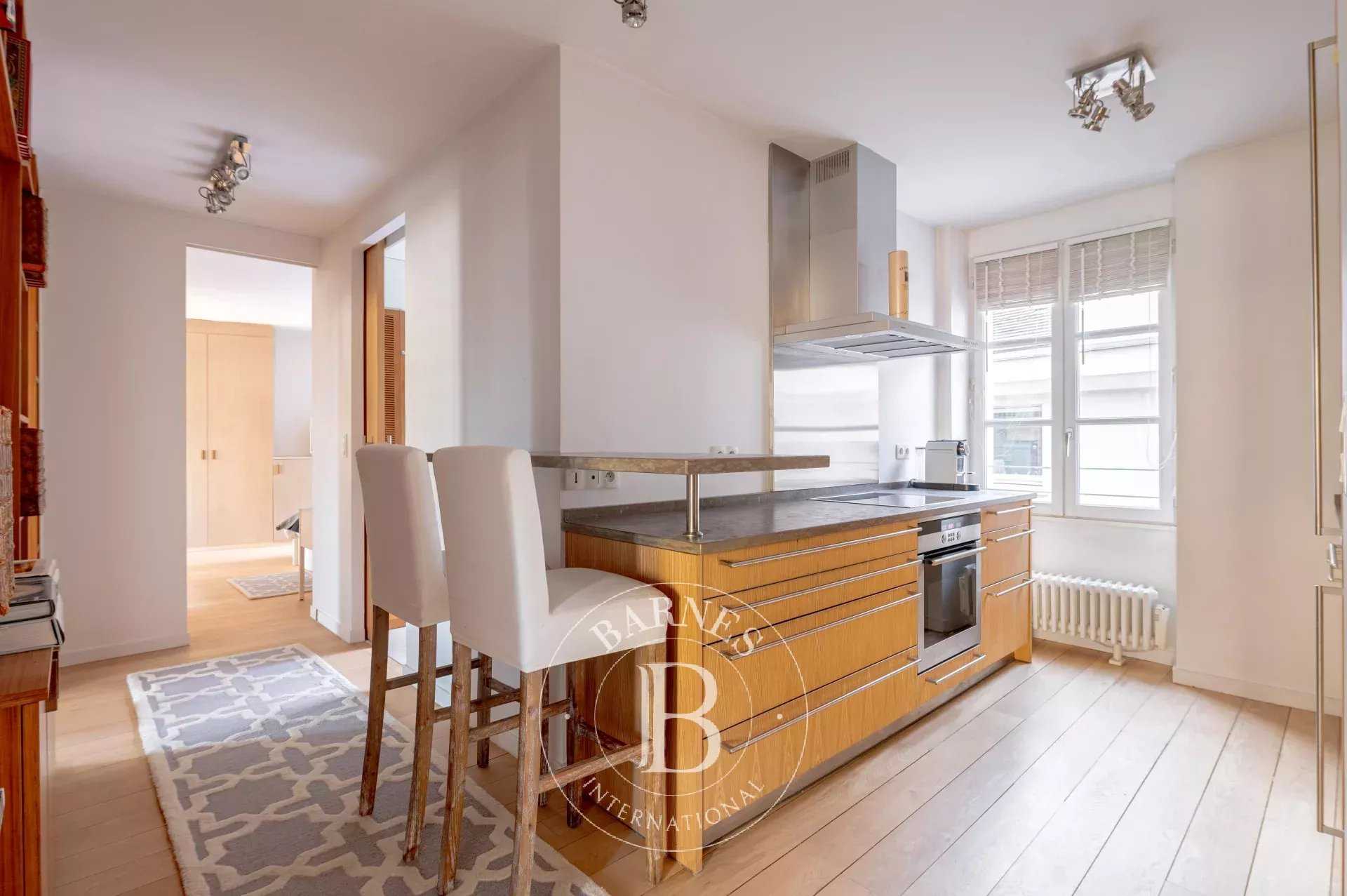 Paris  - Apartment 2 Bedrooms