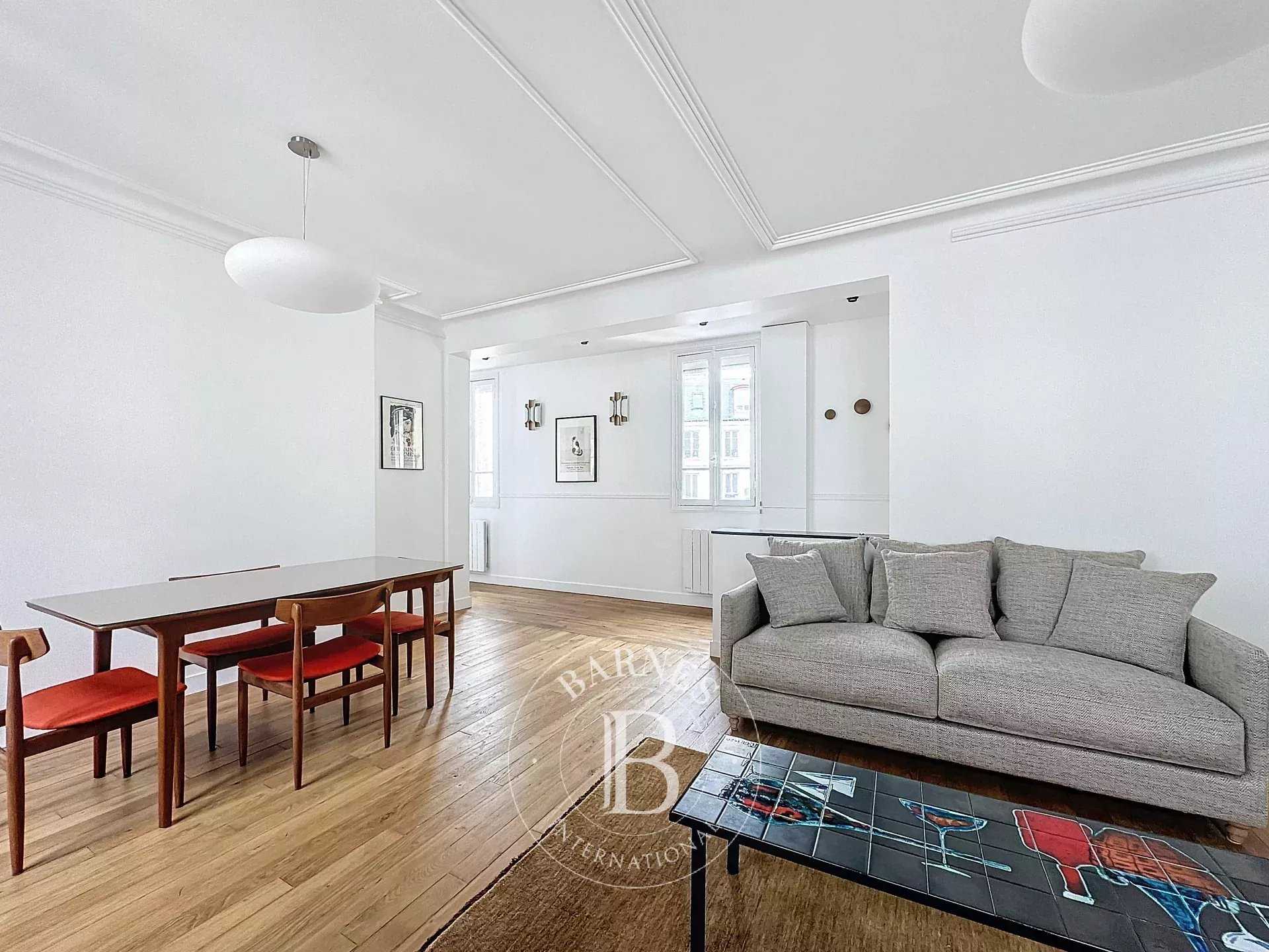 Paris  - Piso 2 Cuartos, 1 Habitacion