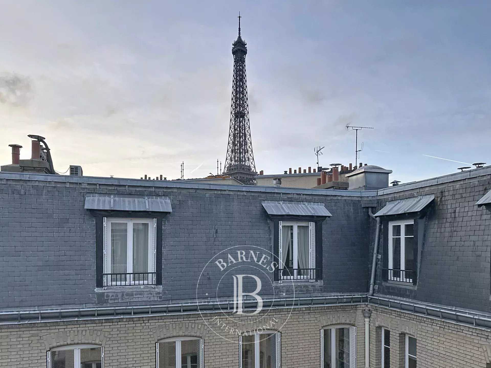 Paris  - Piso 1 Cuarto