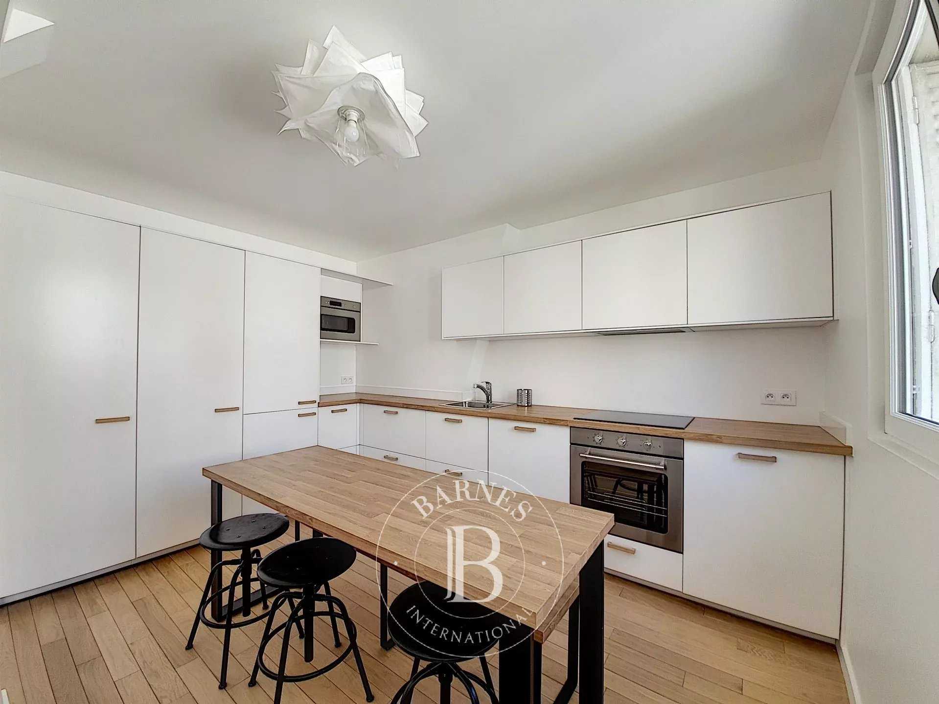 Paris  - Piso 3 Cuartos 2 Habitaciones