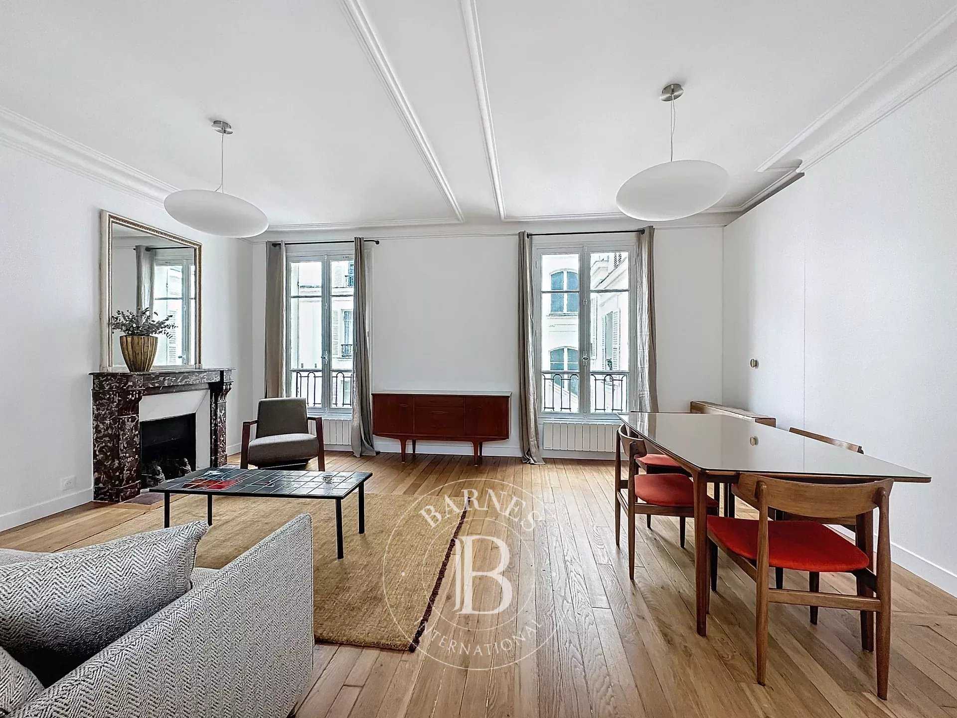 Paris  - Piso 2 Cuartos, 1 Habitacion